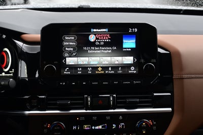 2025 Nissan Pathfinder Platinum