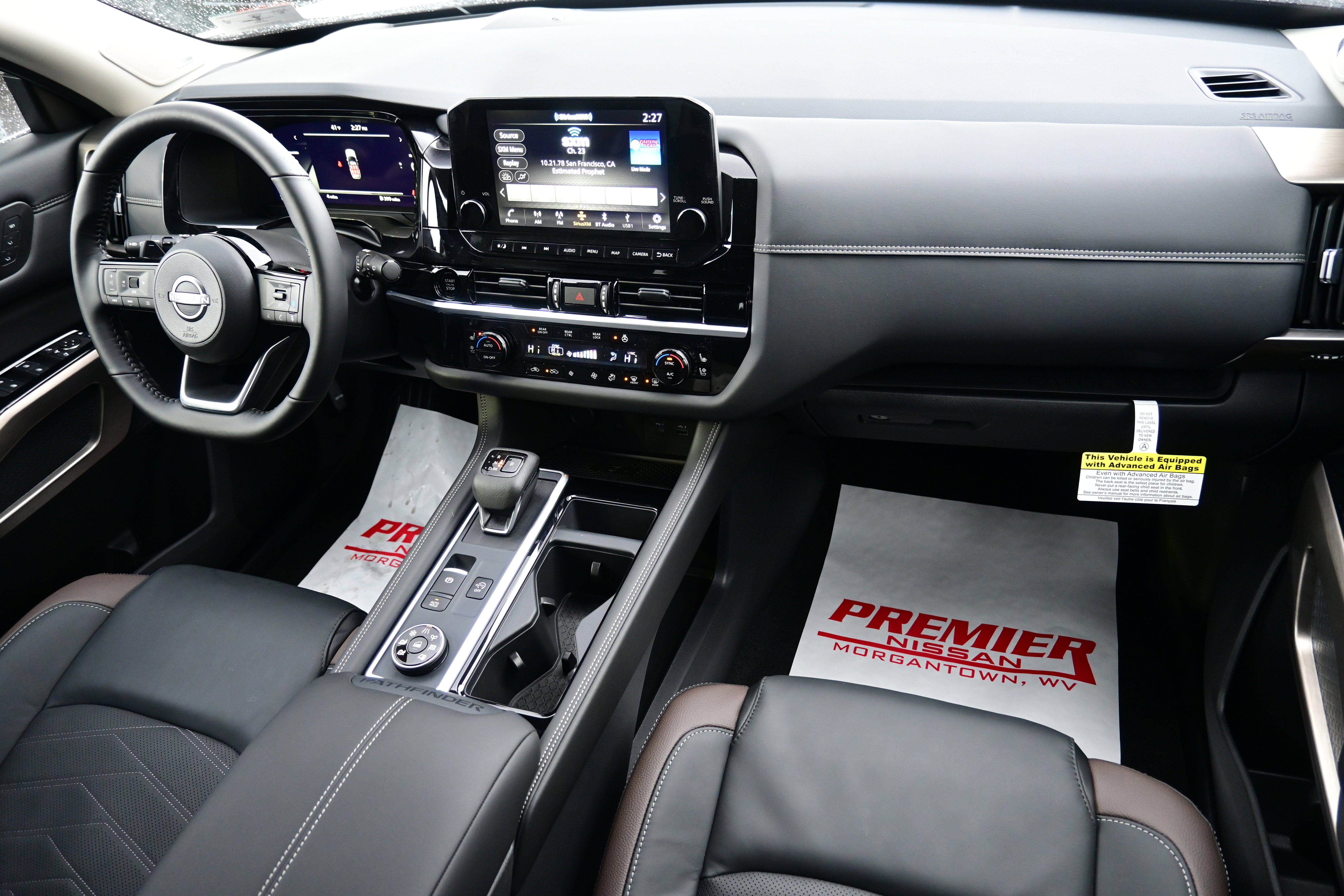 2025 Nissan Pathfinder Platinum