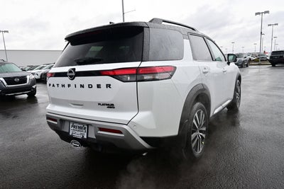 2025 Nissan Pathfinder Platinum