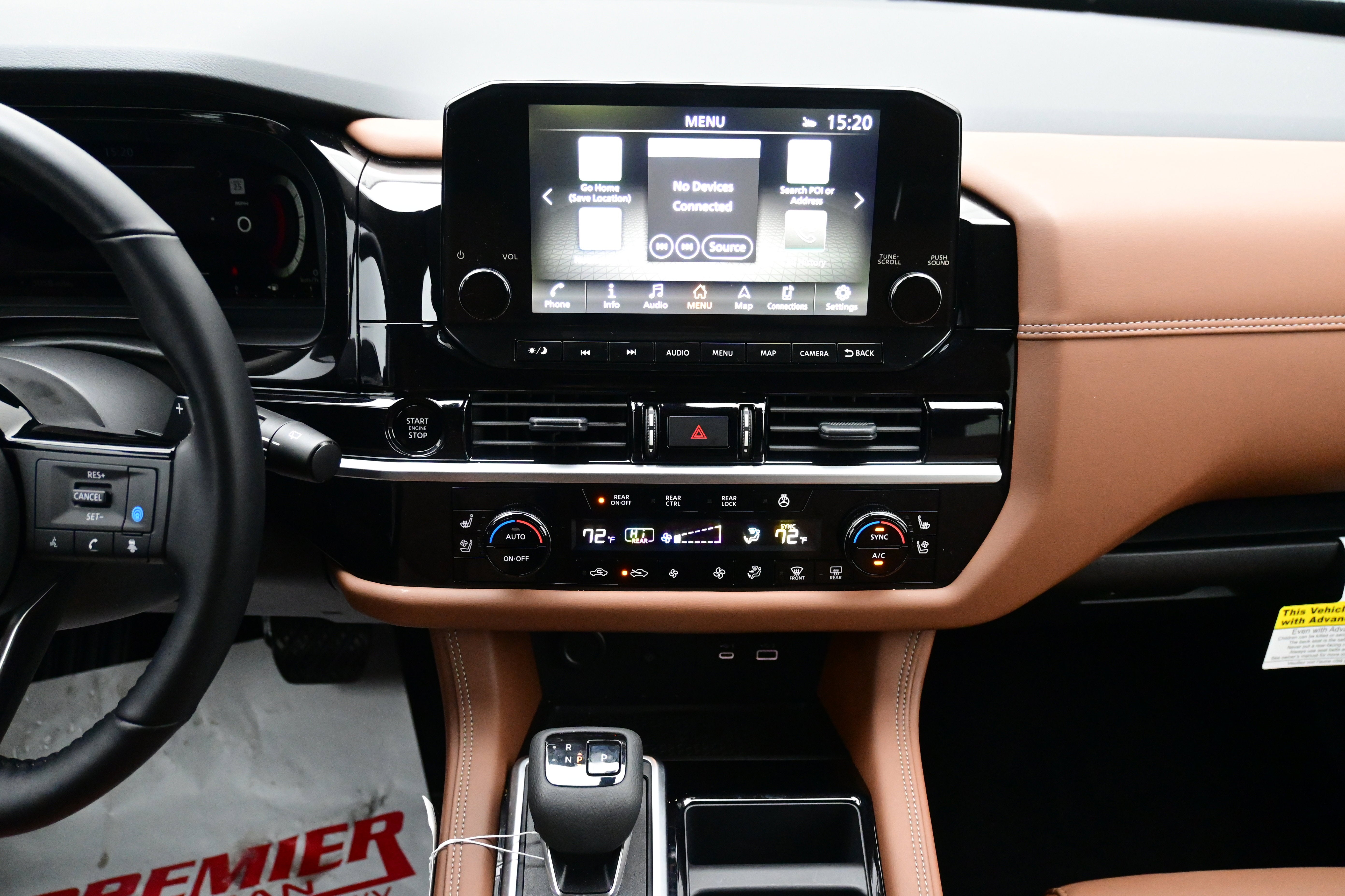 2025 Nissan Pathfinder Platinum