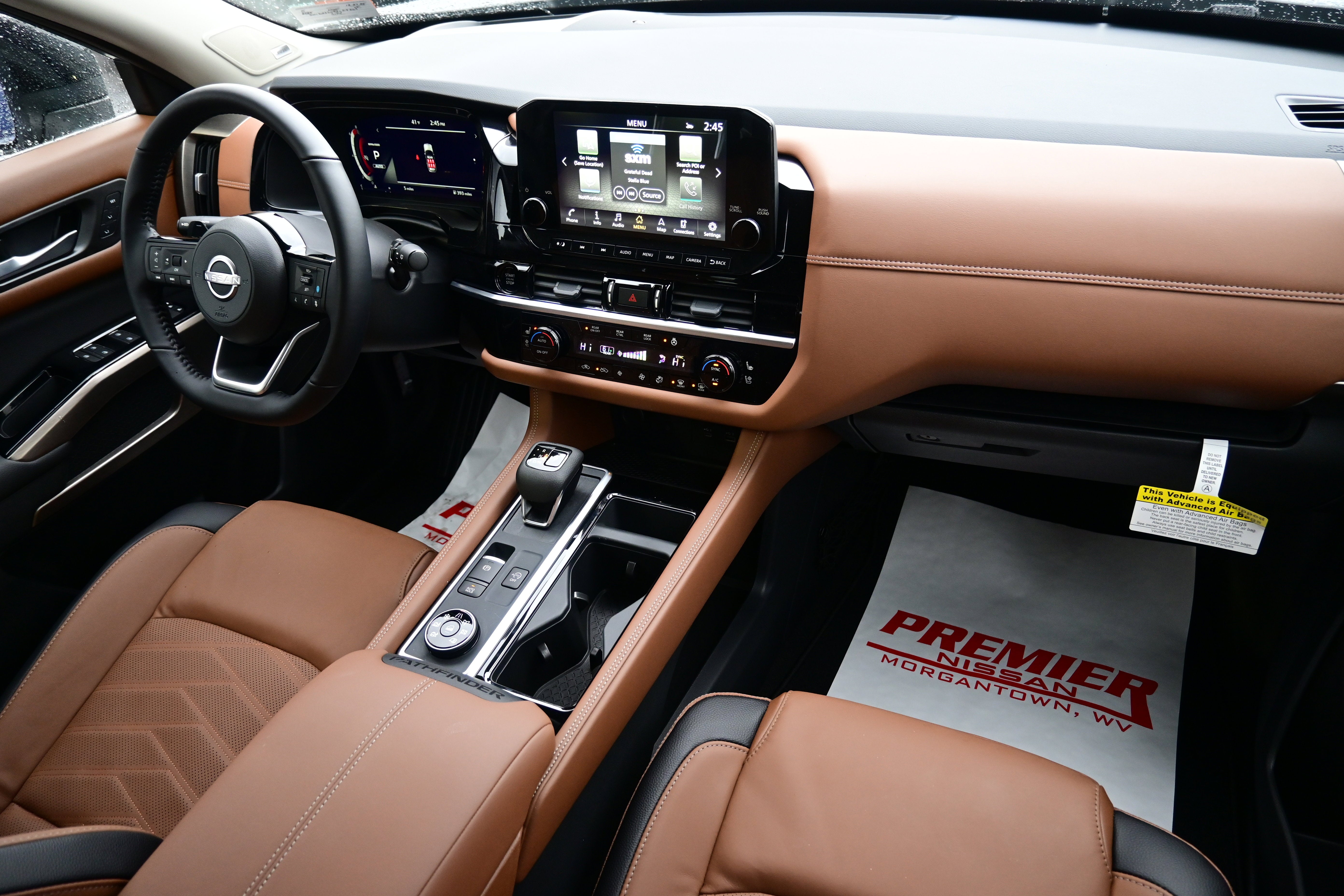 2025 Nissan Pathfinder Platinum