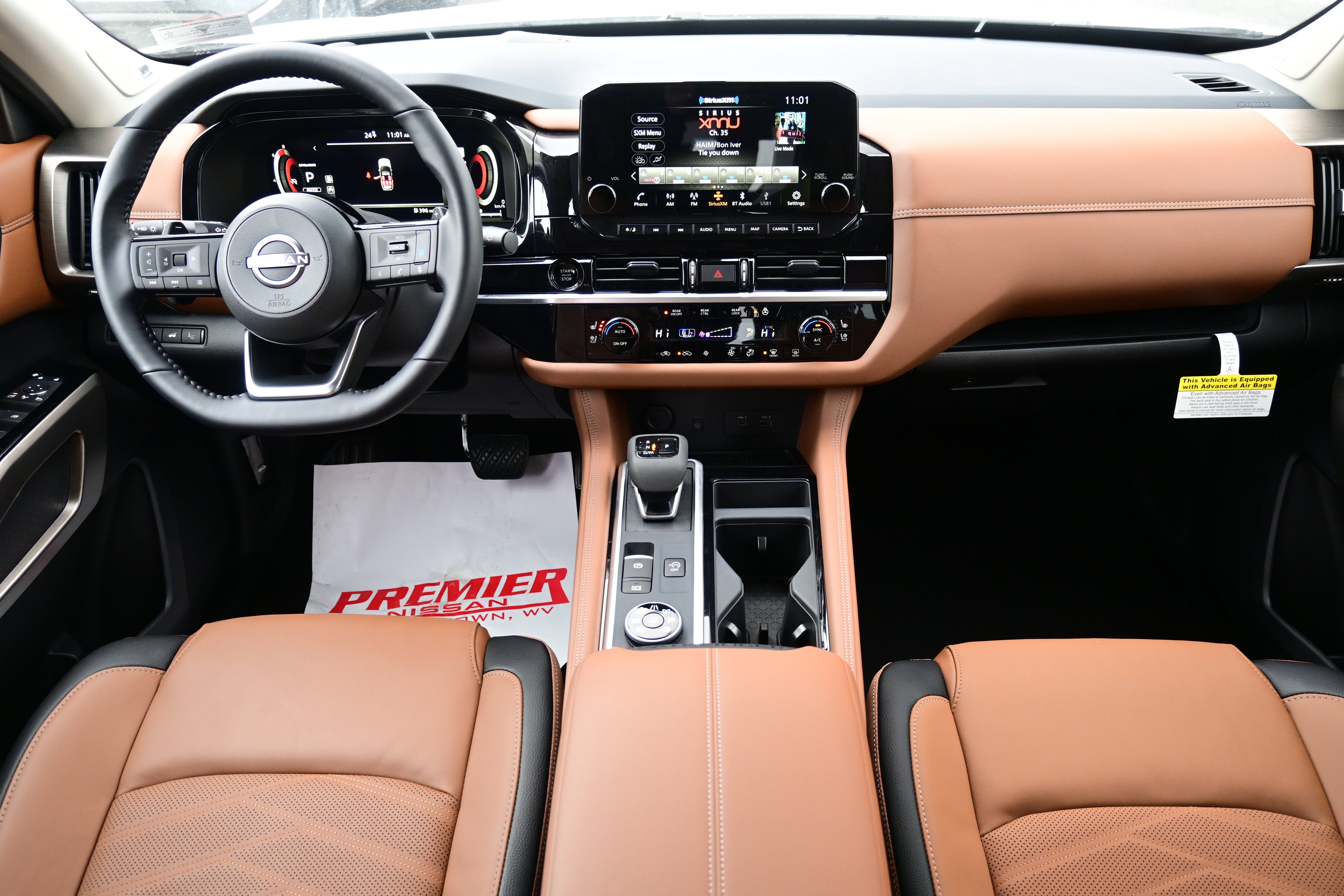 2025 Nissan Pathfinder Platinum