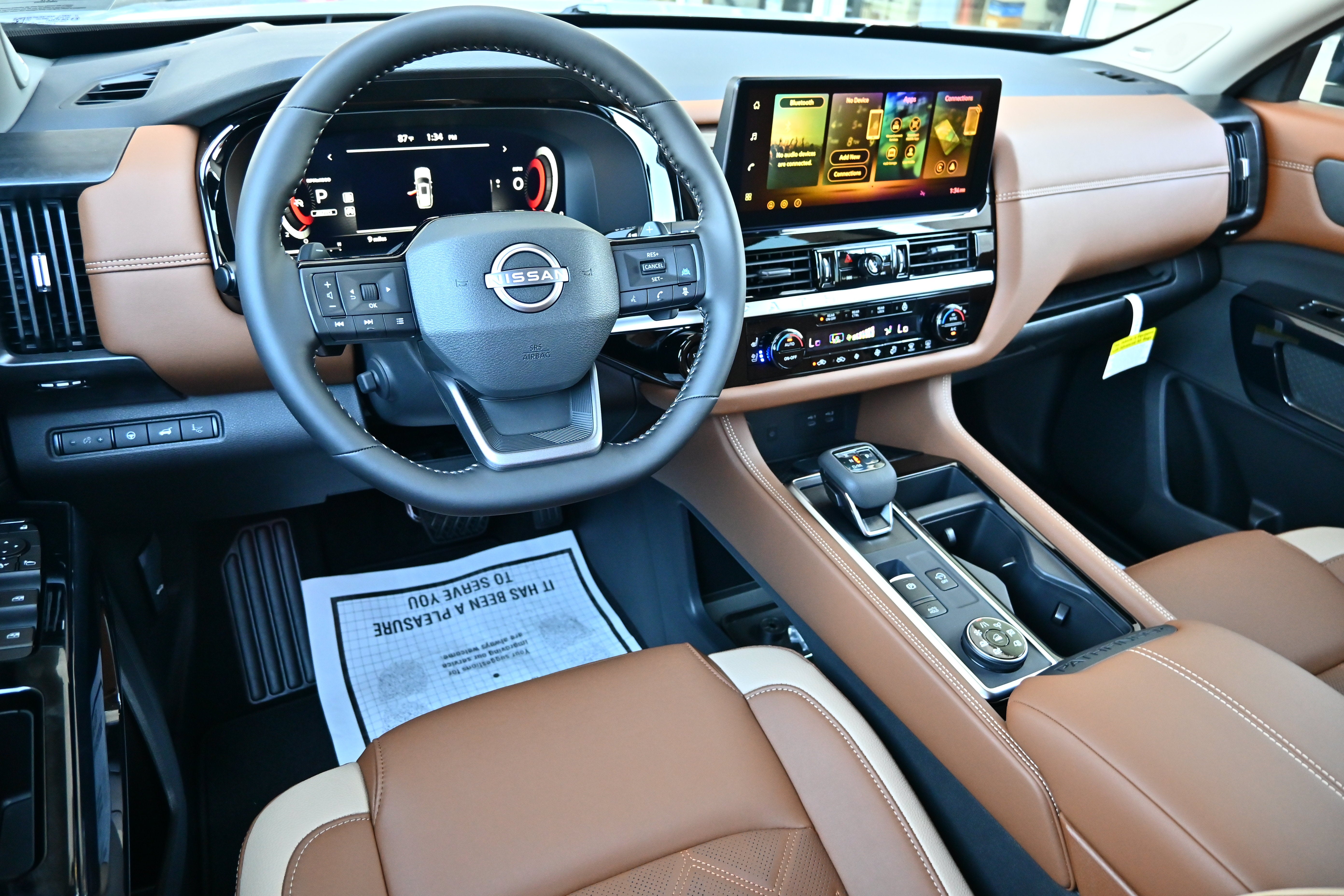 2026 Nissan Pathfinder Platinum