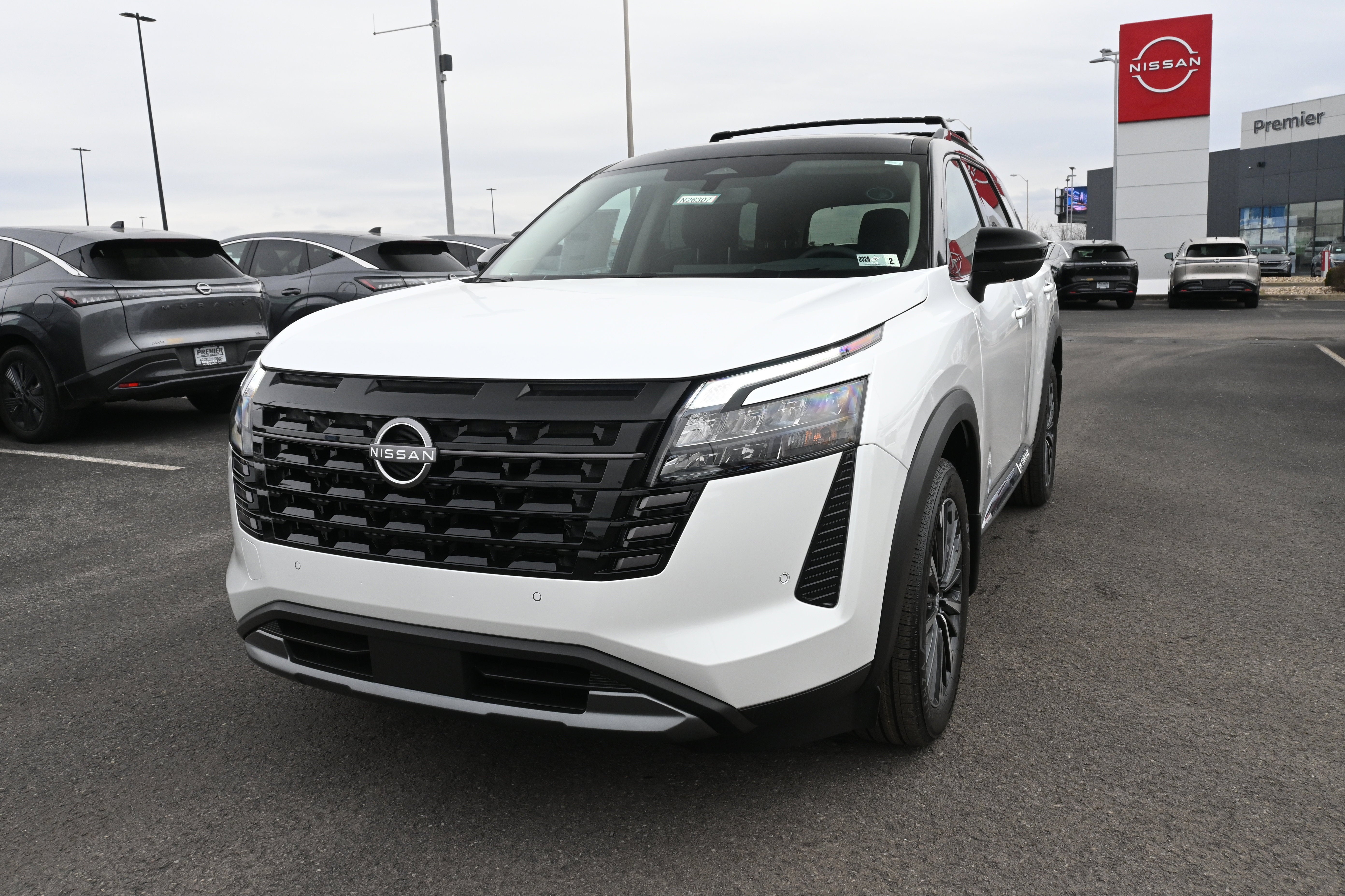 2026 Nissan Pathfinder Platinum