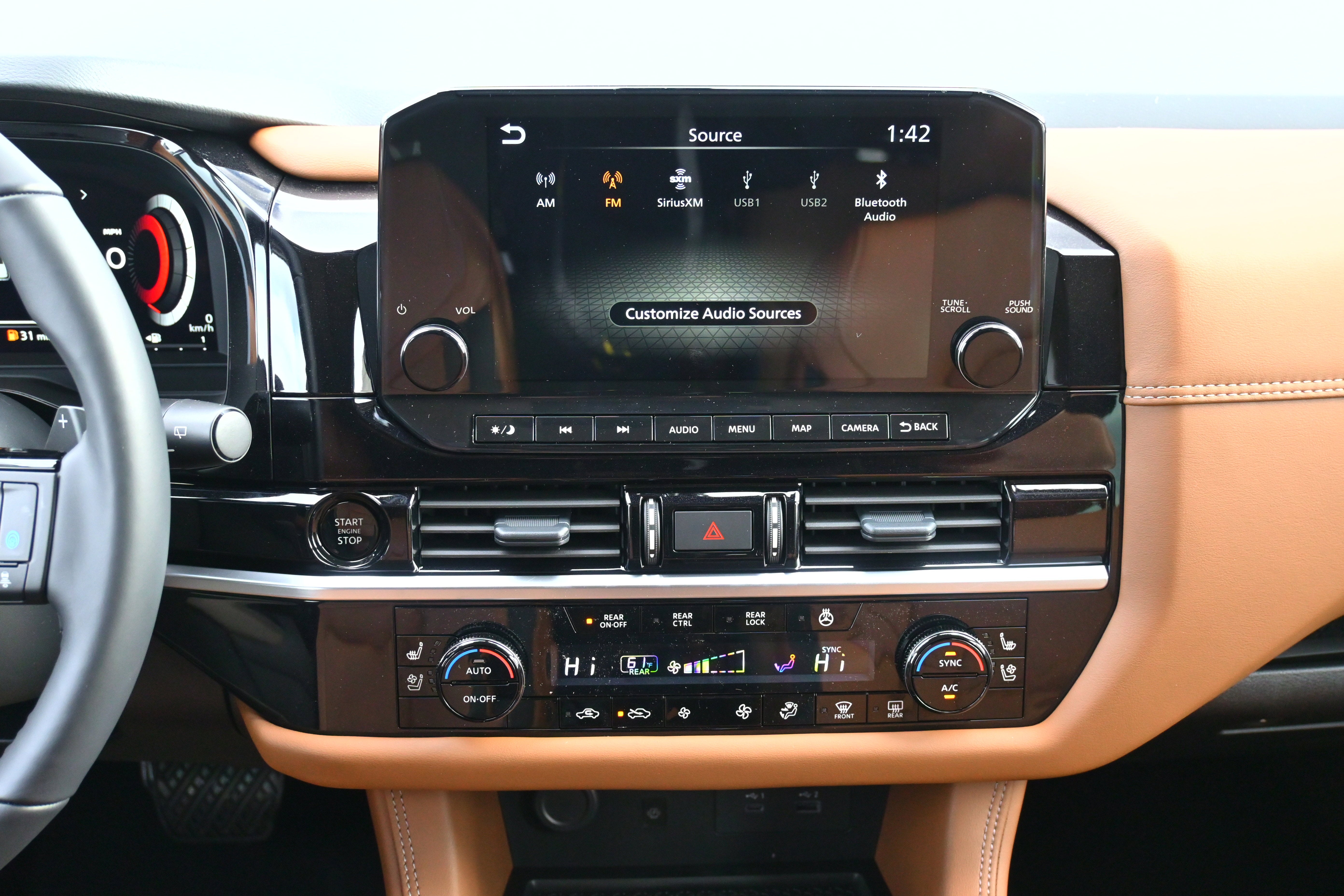 2025 Nissan Pathfinder Platinum