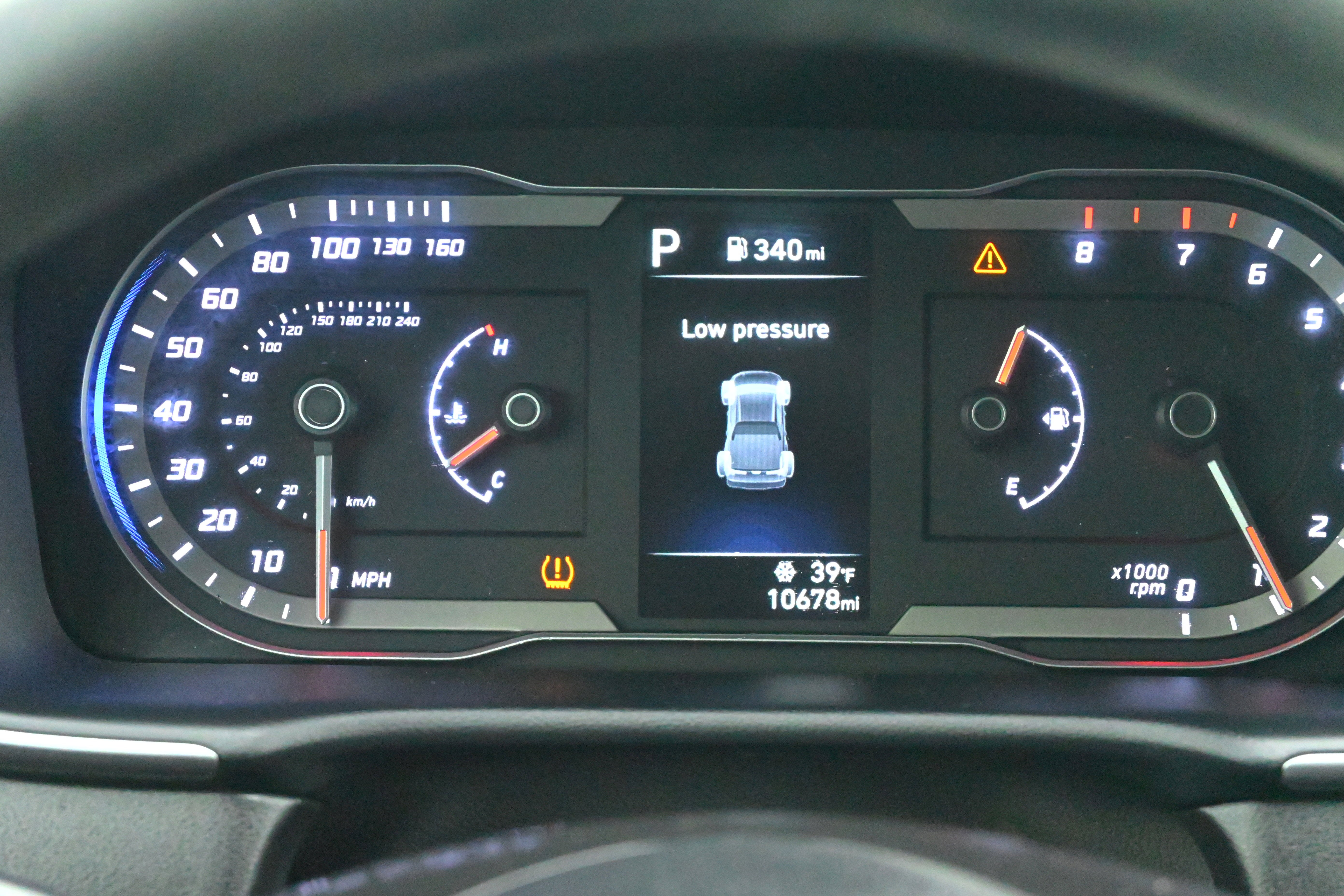 2023 Hyundai Santa Cruz SE