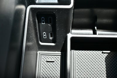 2025 Toyota Sienna Woodland Edition