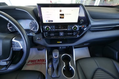 2023 Toyota Highlander XSE