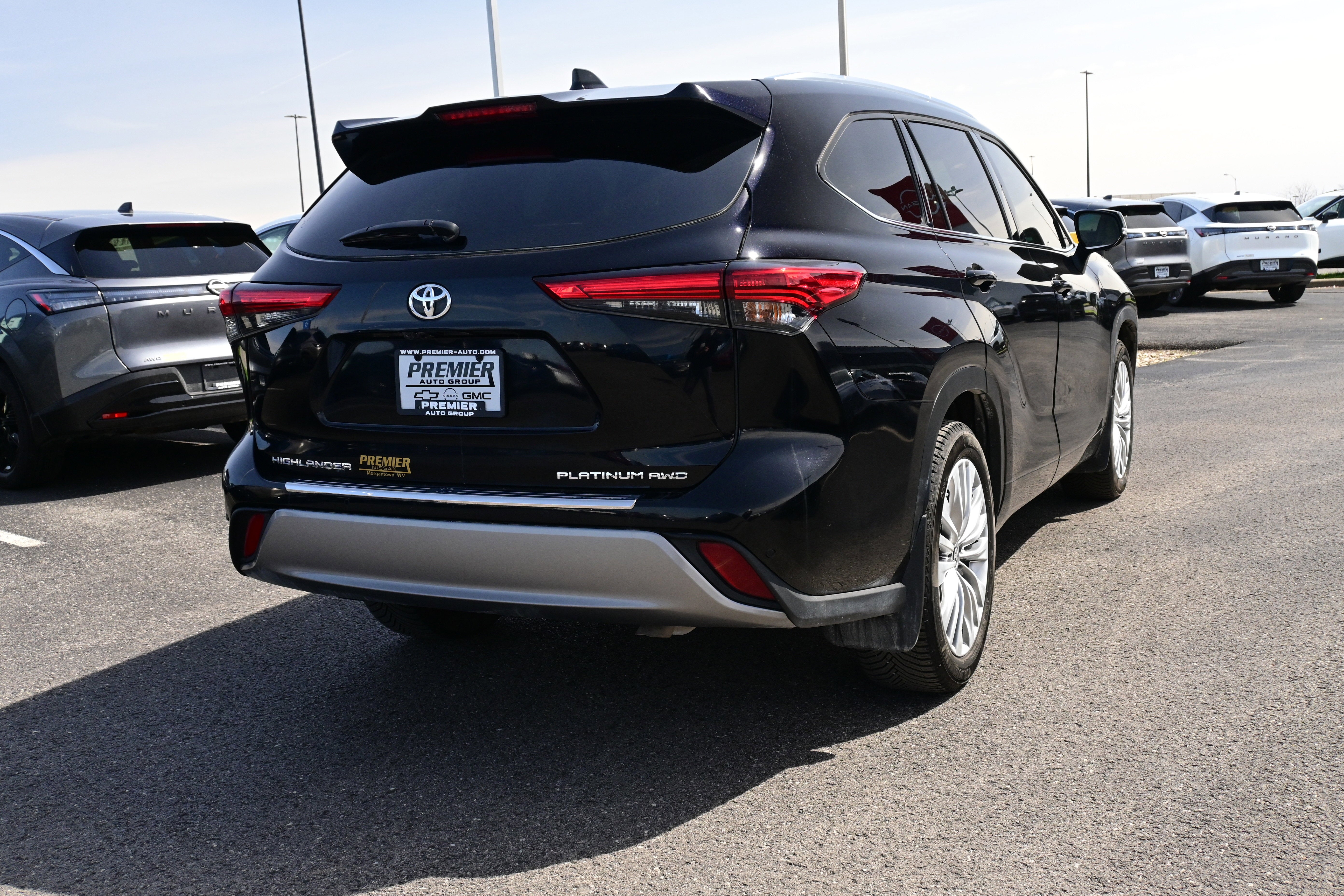 2023 Toyota Highlander Platinum