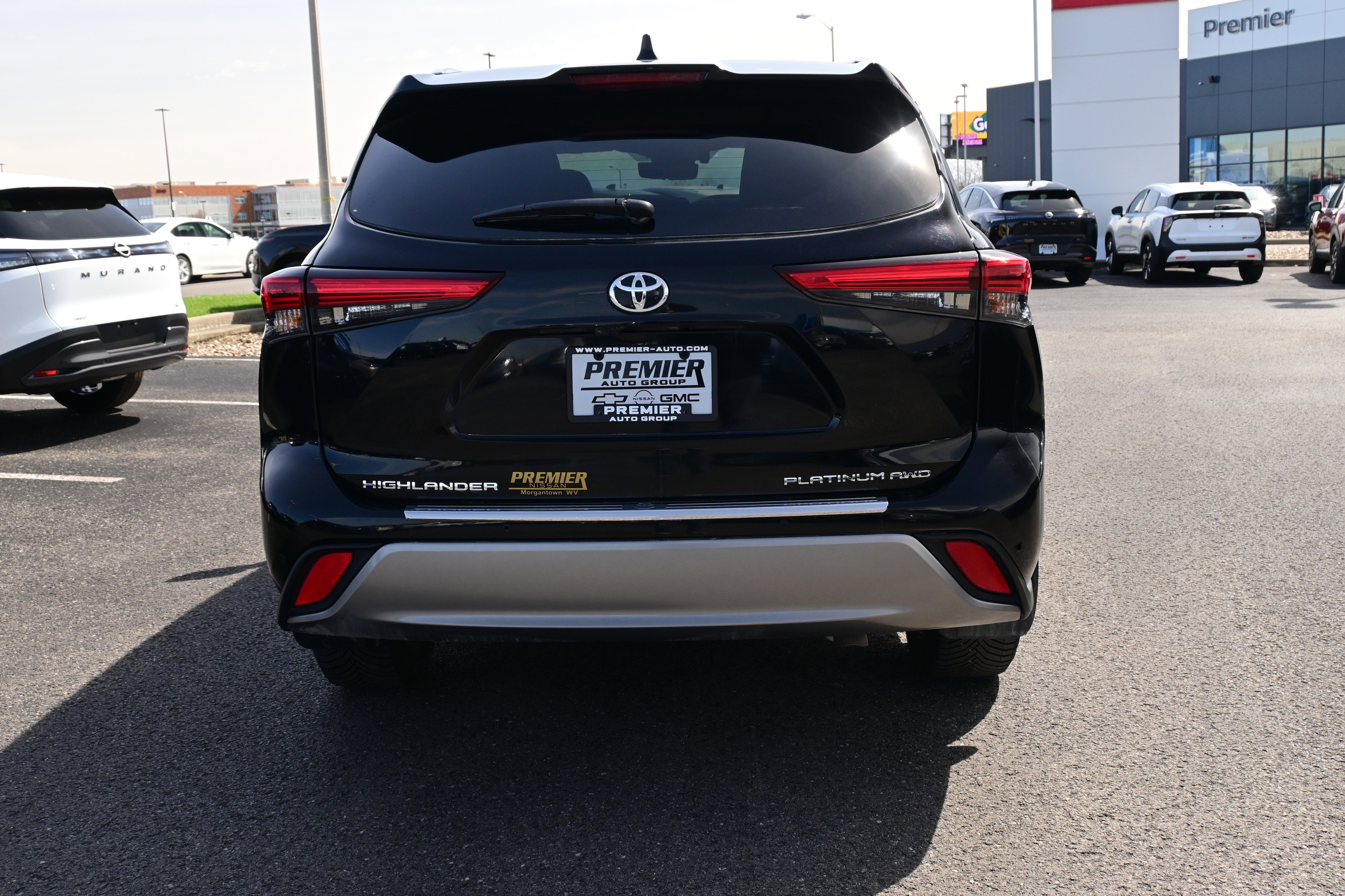 2023 Toyota Highlander Platinum