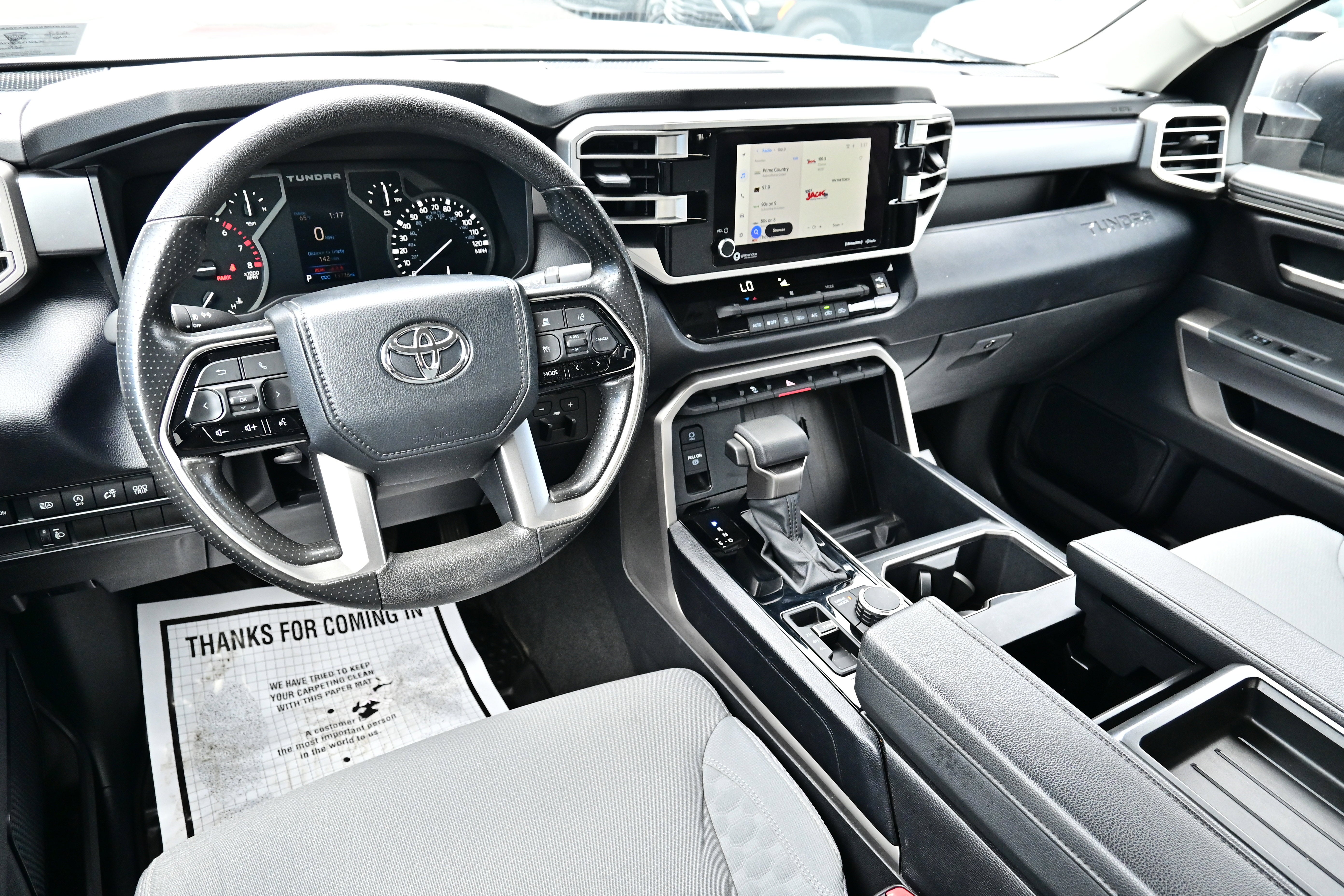 2024 Toyota Tundra 4WD SR5