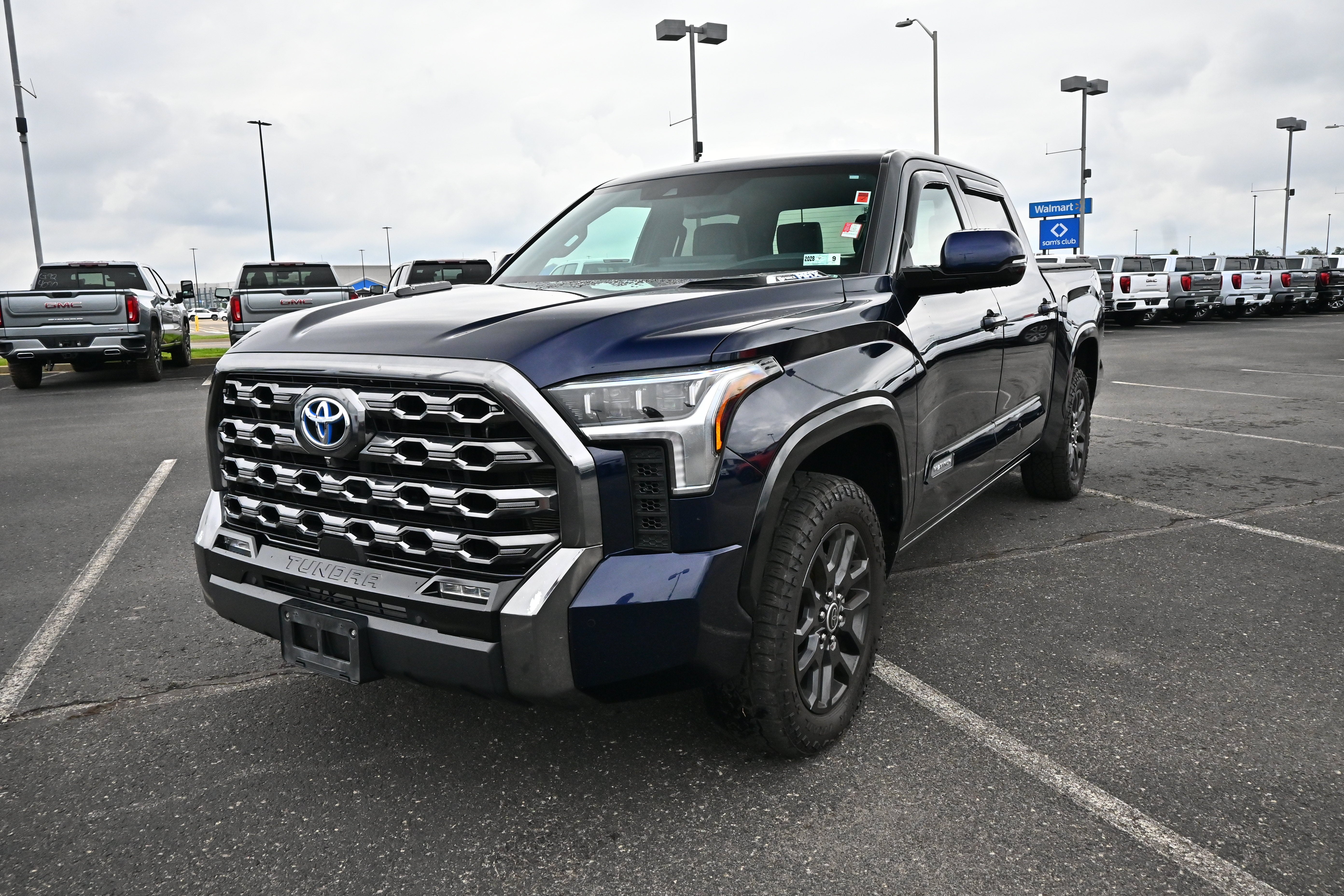 2023 Toyota Tundra 4WD Platinum Hybrid