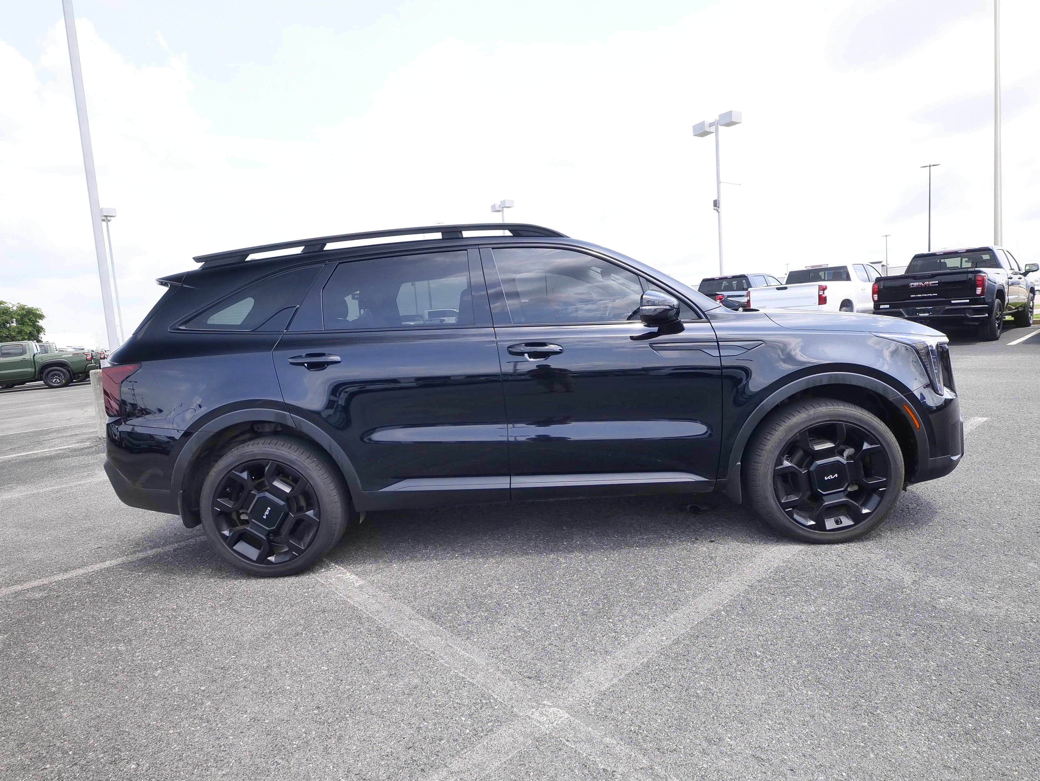 2024 Kia Sorento X-Line EX