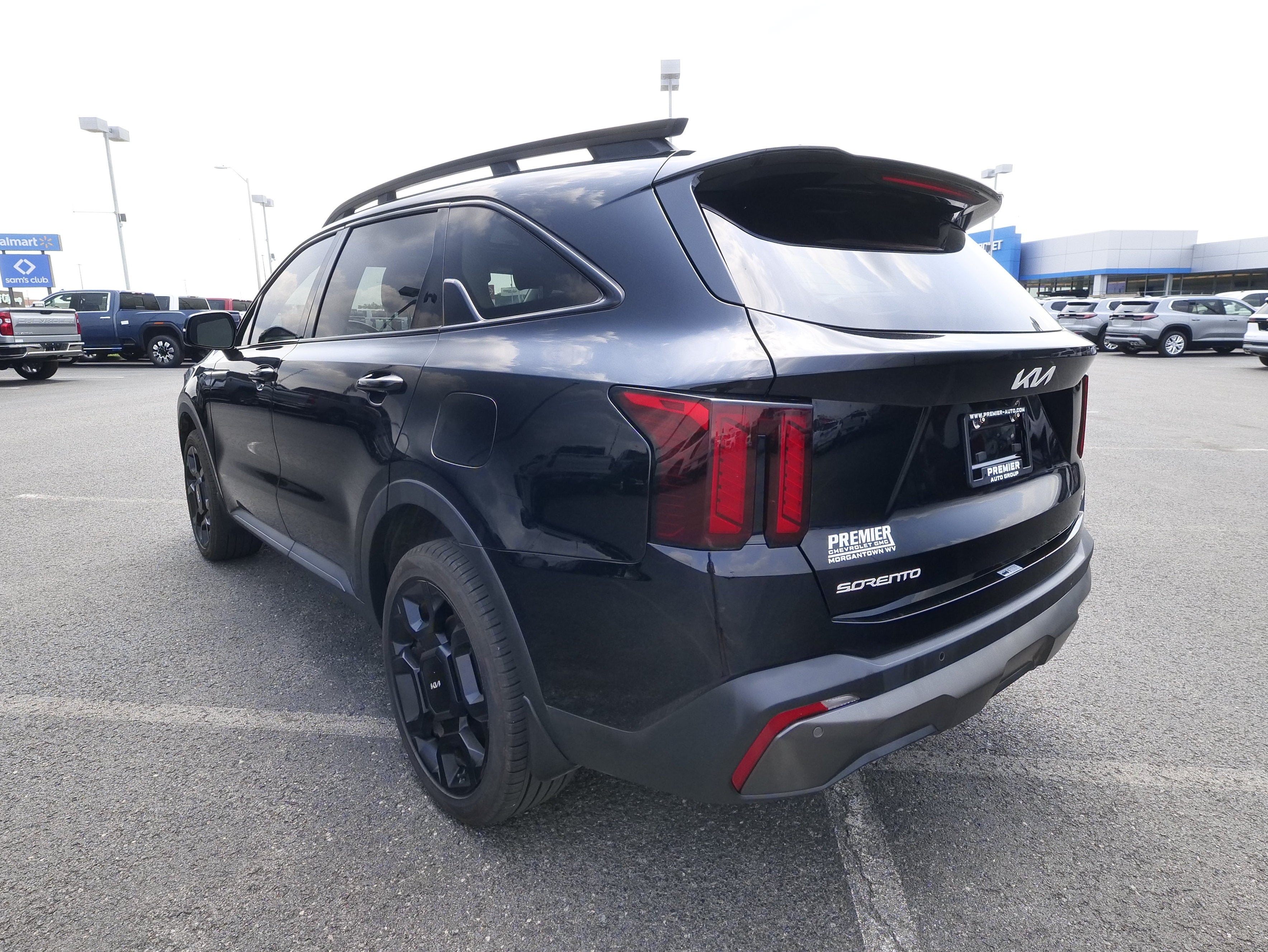 2024 Kia Sorento X-Line EX