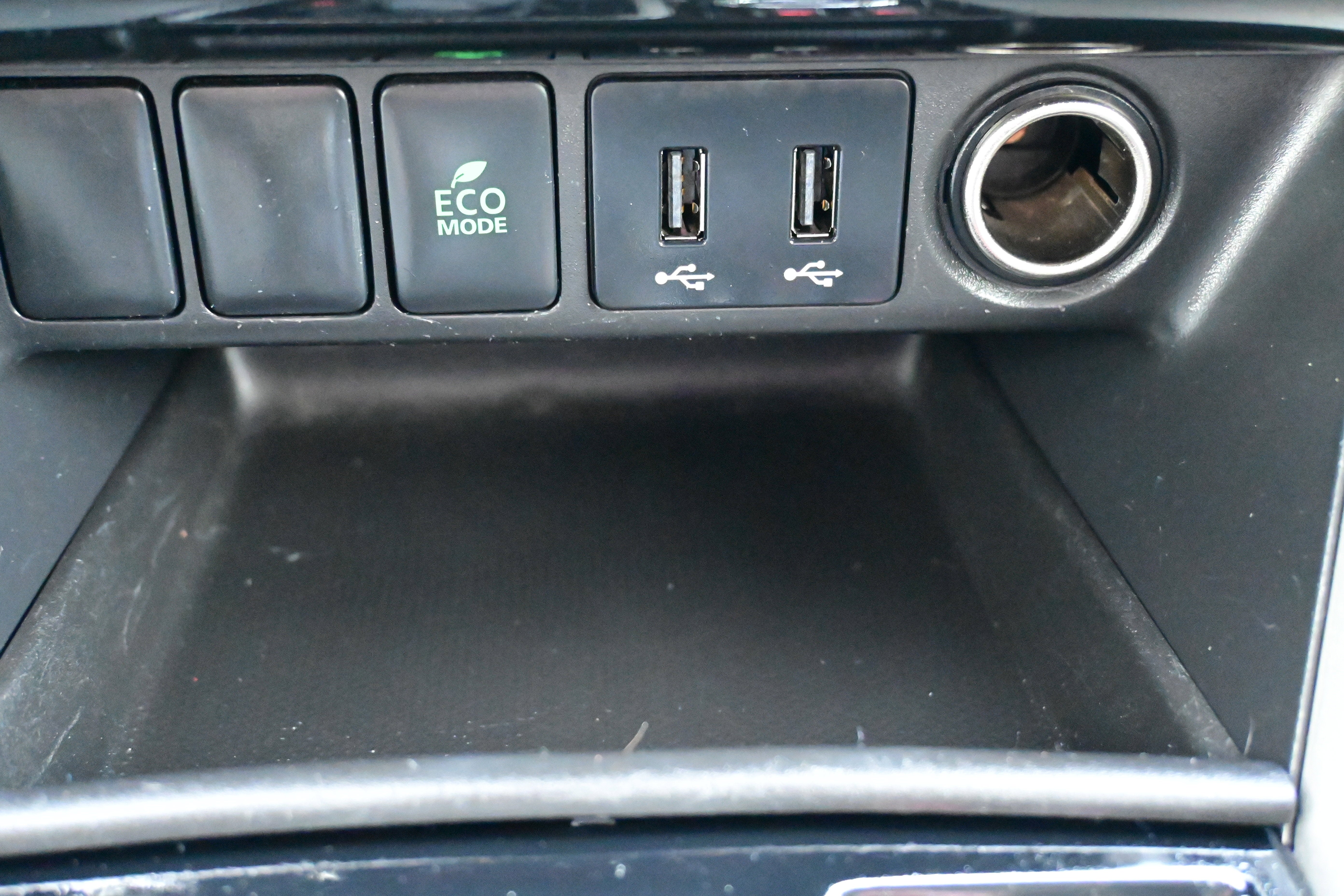 2020 Mitsubishi Eclipse Cross SE