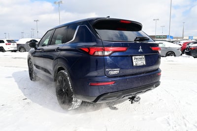 2022 Mitsubishi Outlander Black Edition