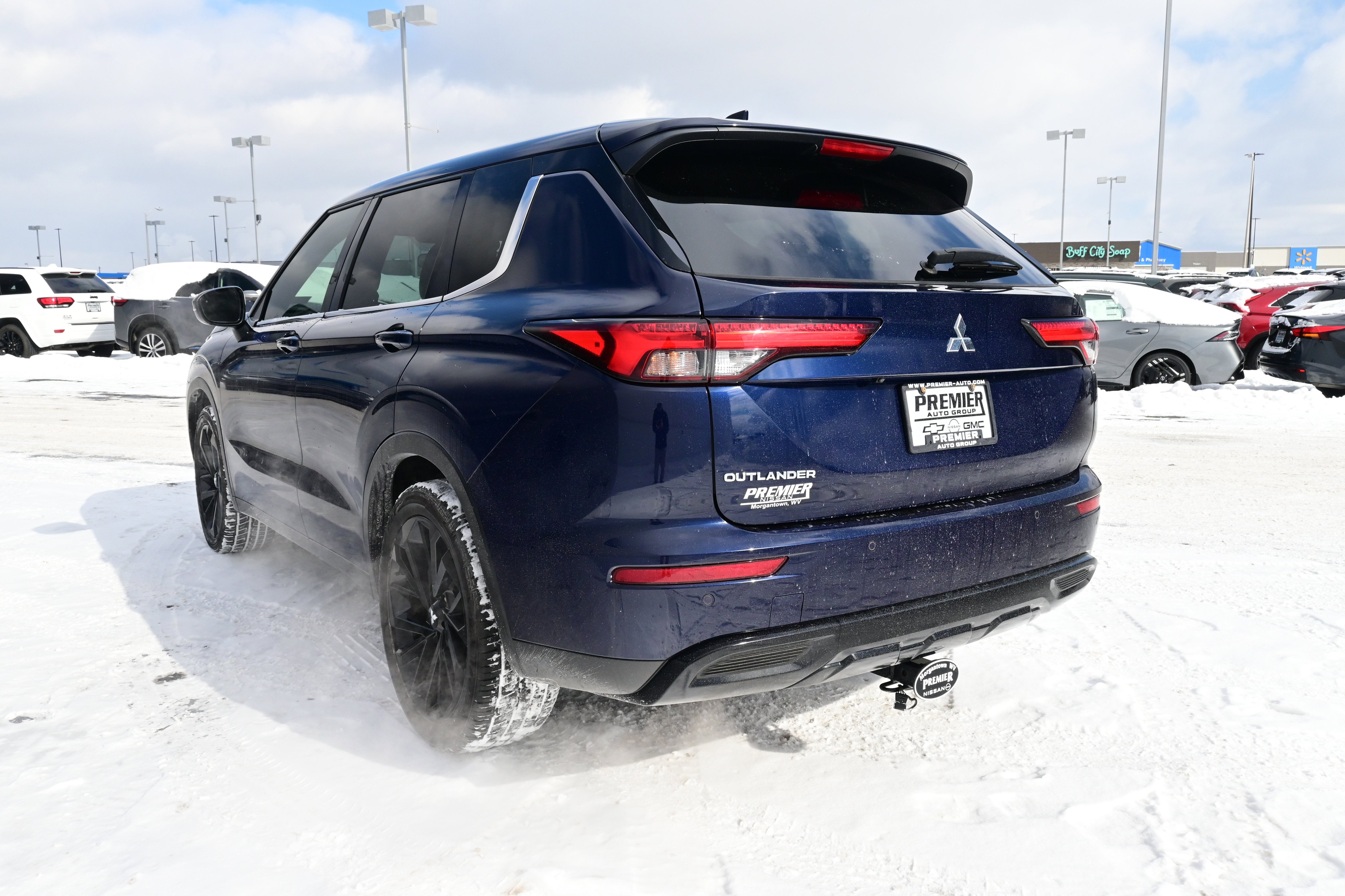 2022 Mitsubishi Outlander Black Edition