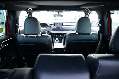 2022 Mitsubishi Outlander Black Edition