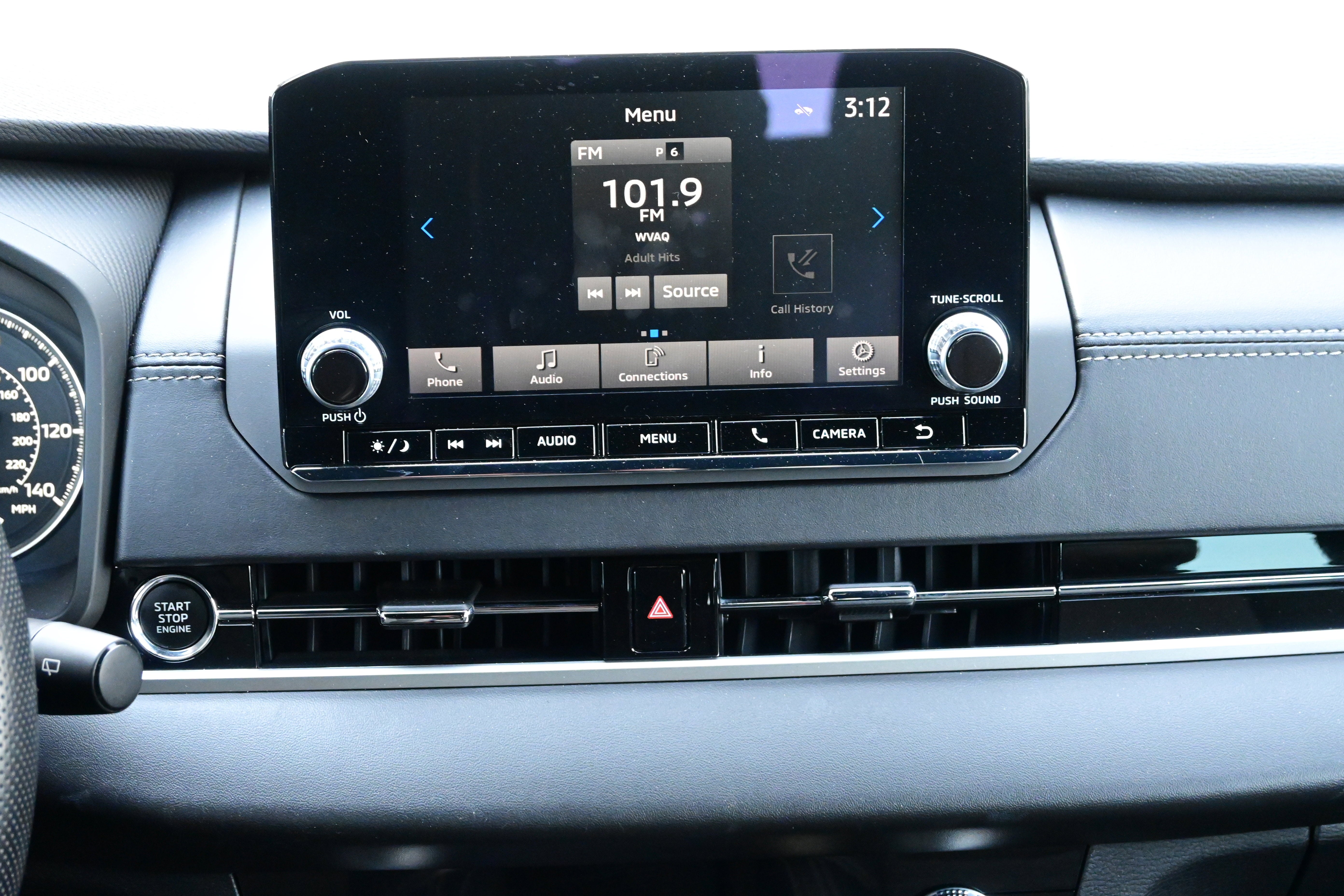 2022 Mitsubishi Outlander Black Edition