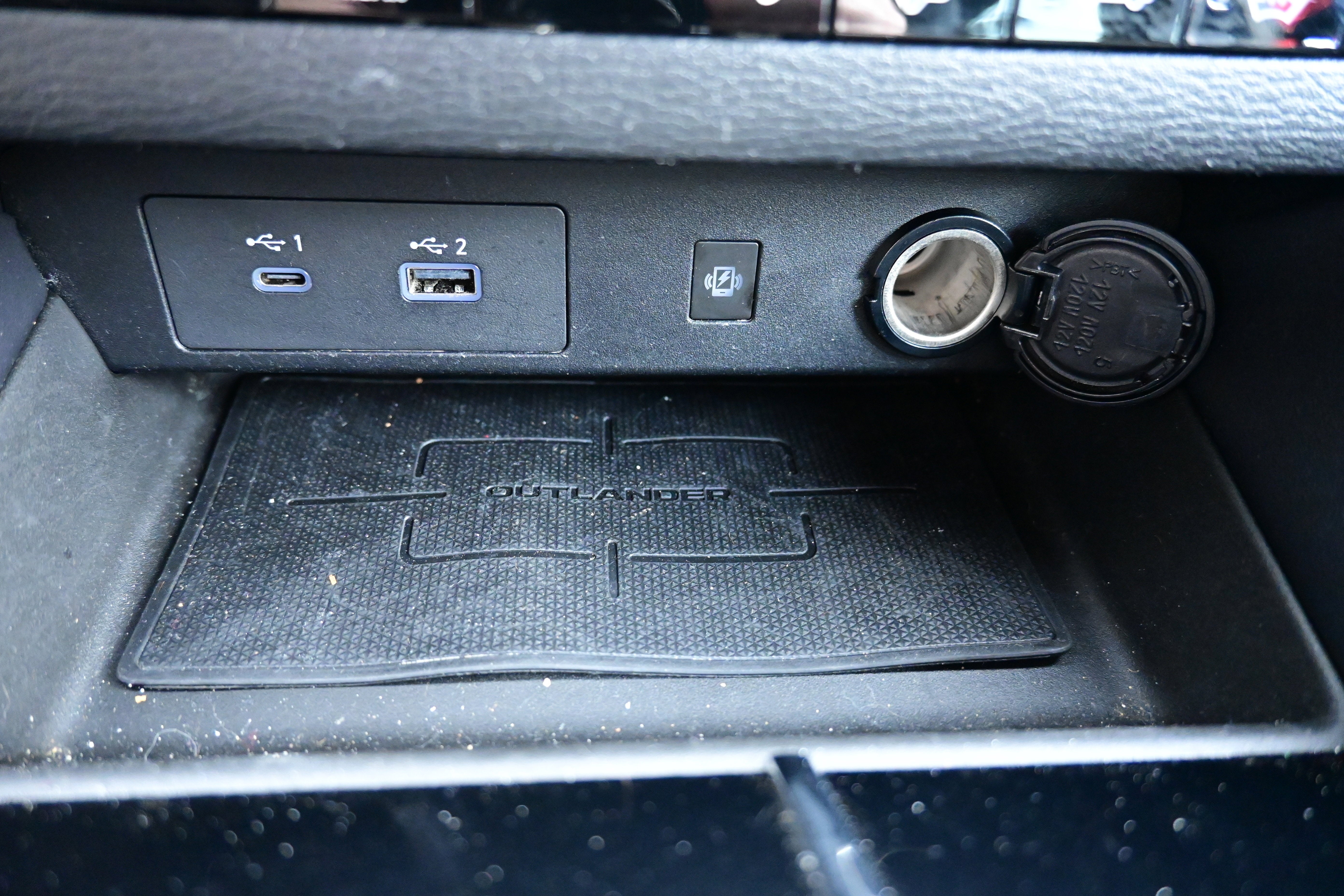 2022 Mitsubishi Outlander Black Edition