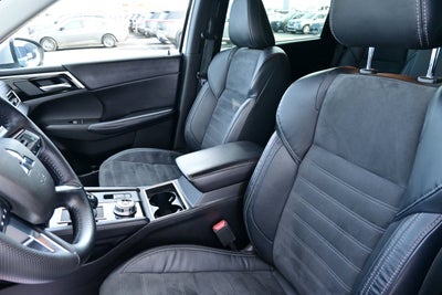 2022 Mitsubishi Outlander SE