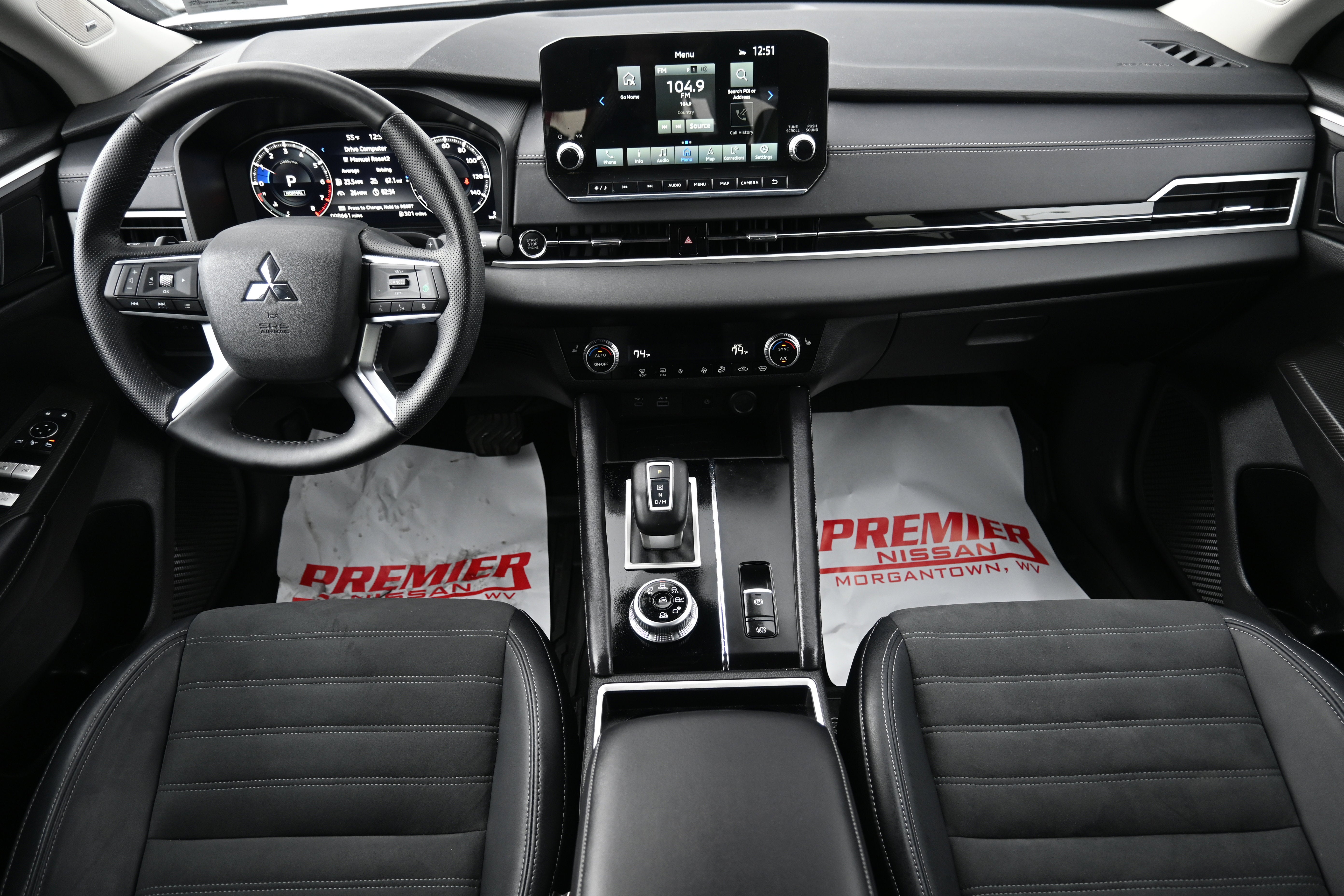 2024 Mitsubishi Outlander SE