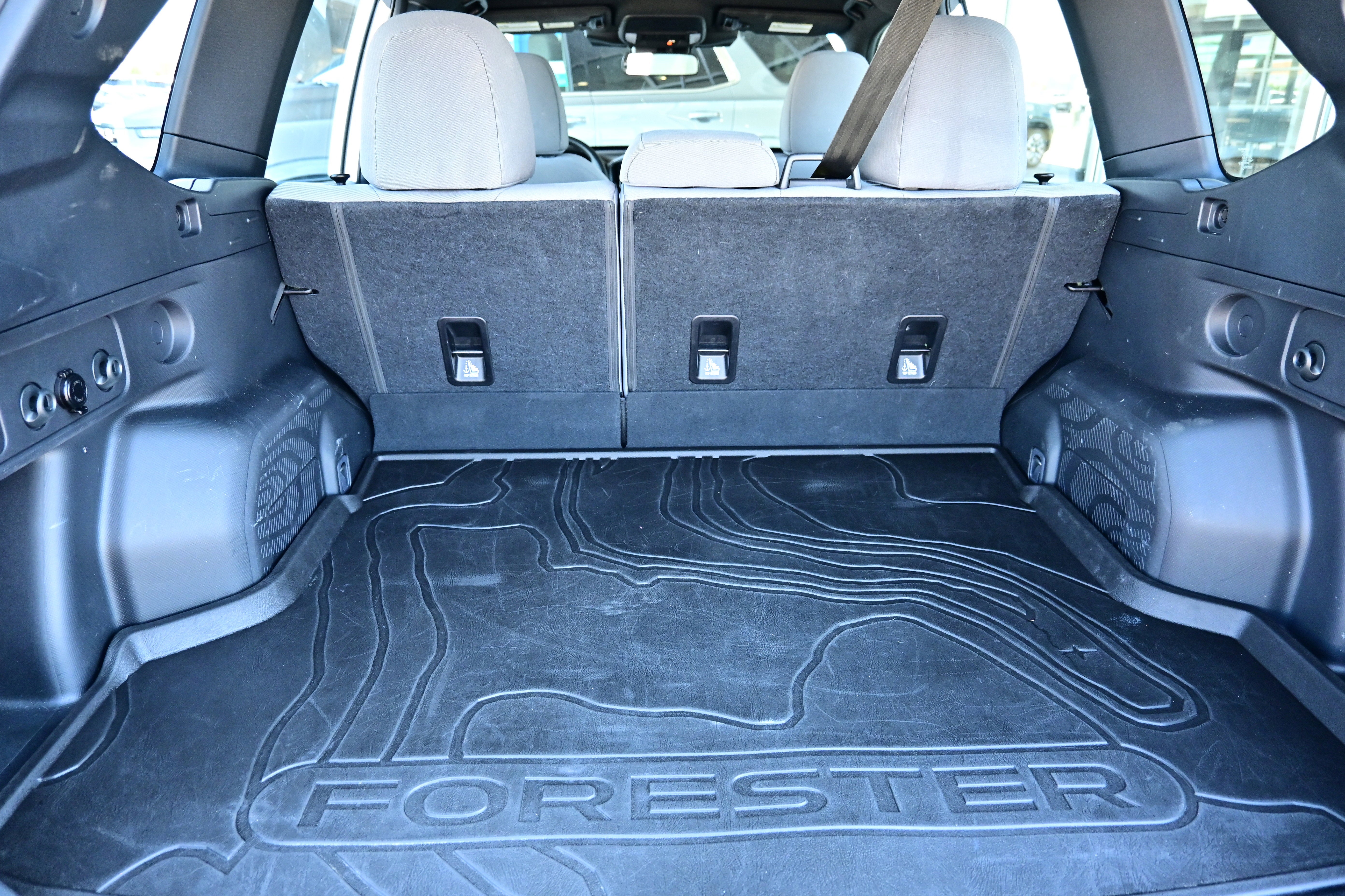 2025 Subaru Forester Base