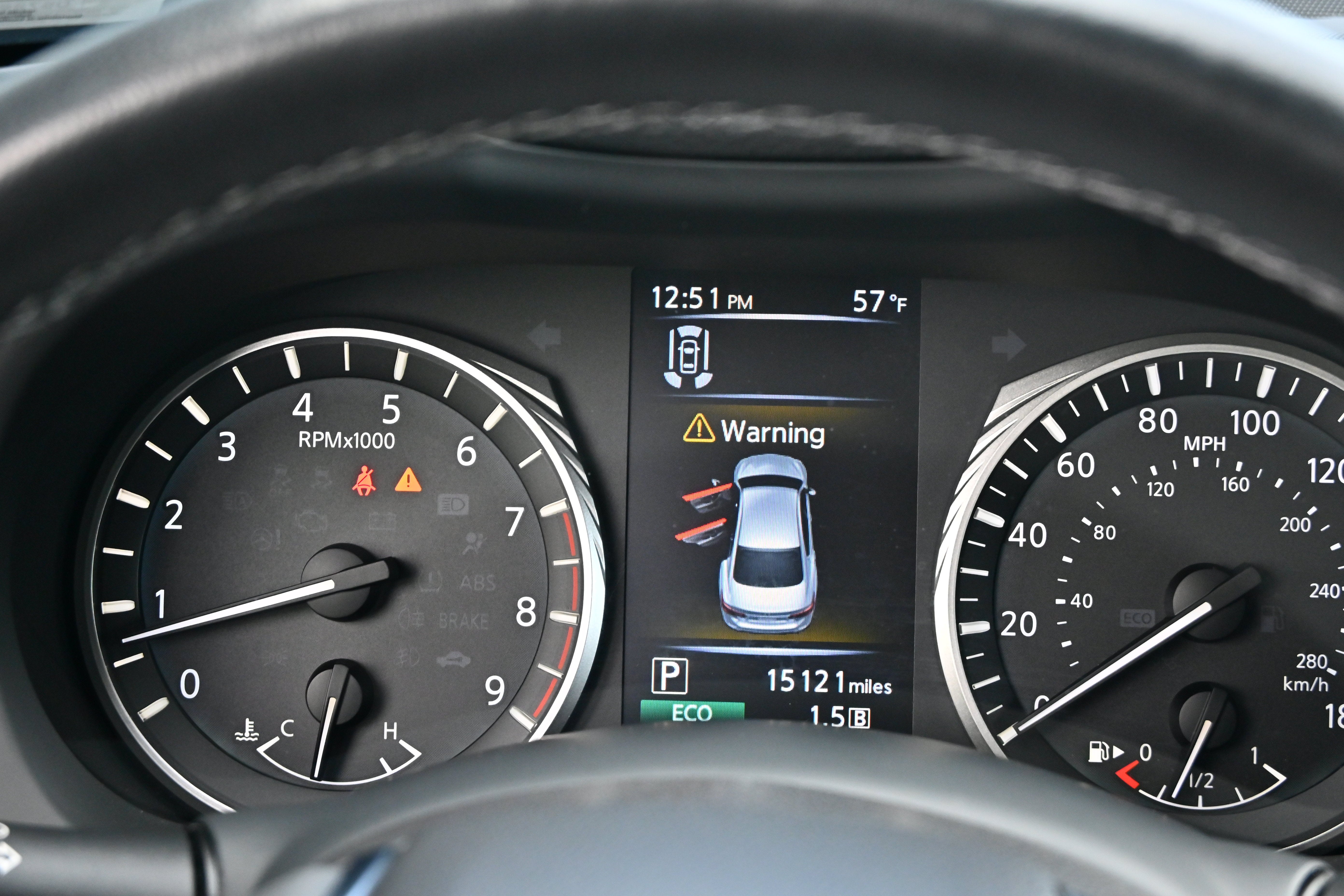 2023 INFINITI Q50 LUXE