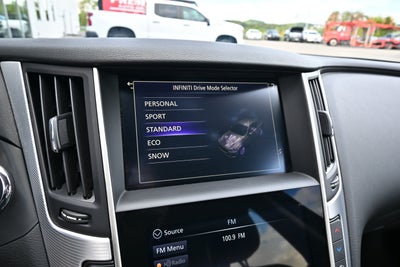 2023 INFINITI Q50 LUXE