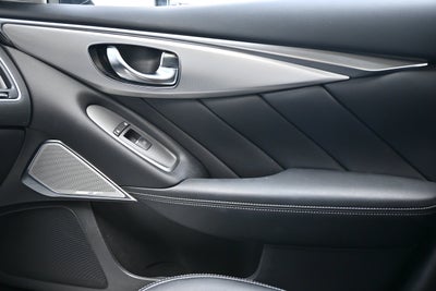2023 INFINITI Q50 LUXE