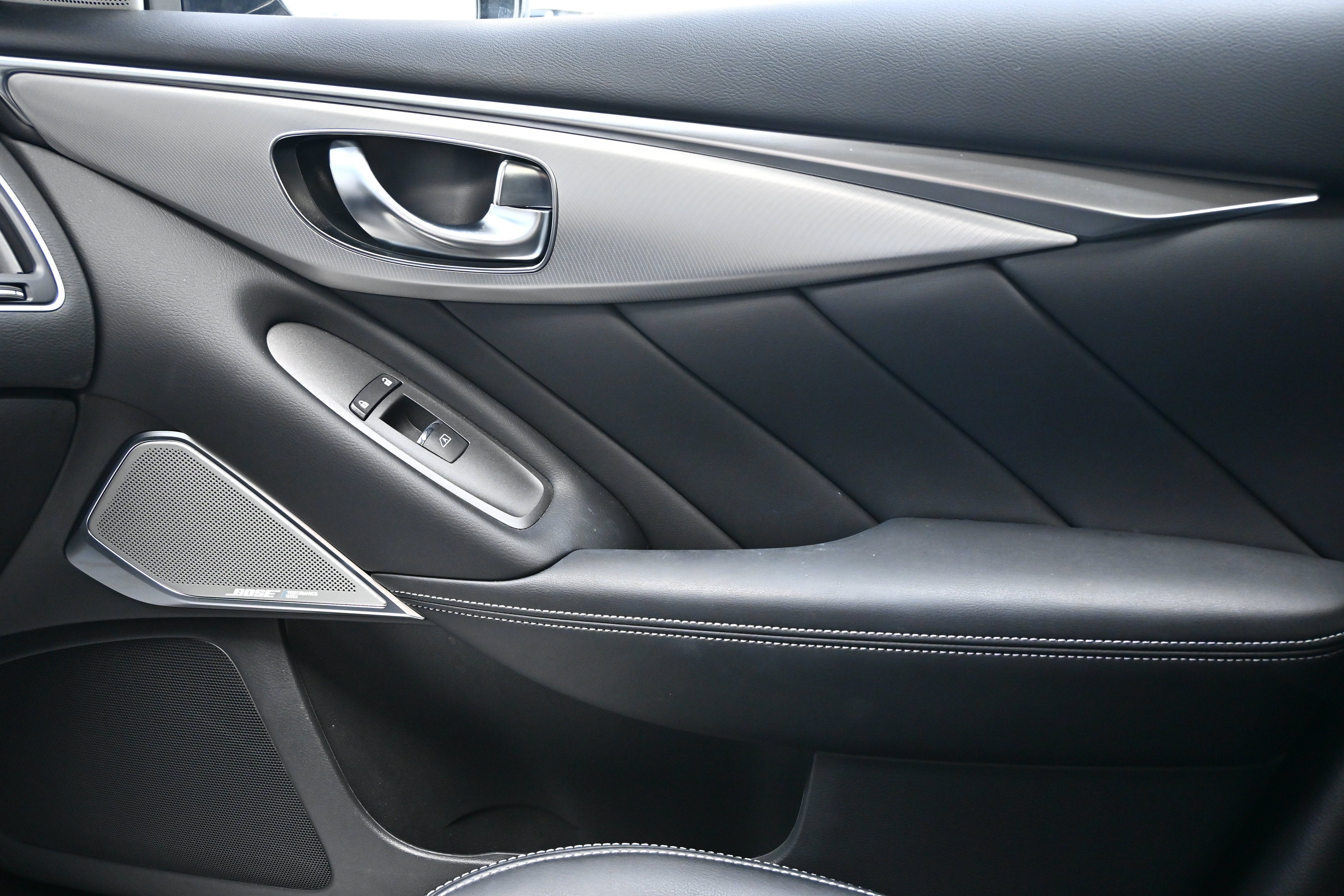 2023 INFINITI Q50 LUXE