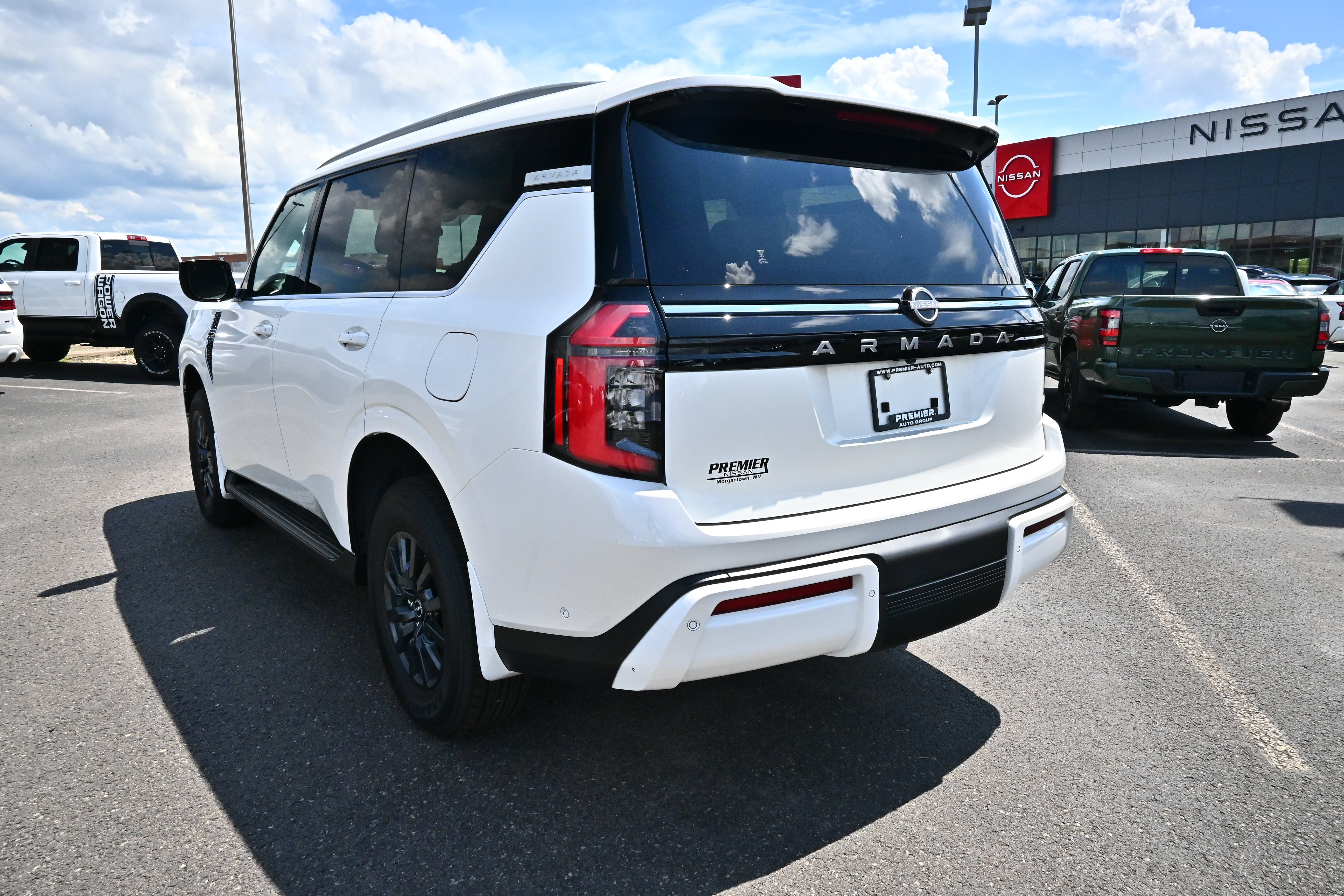 2026 Nissan Armada SV