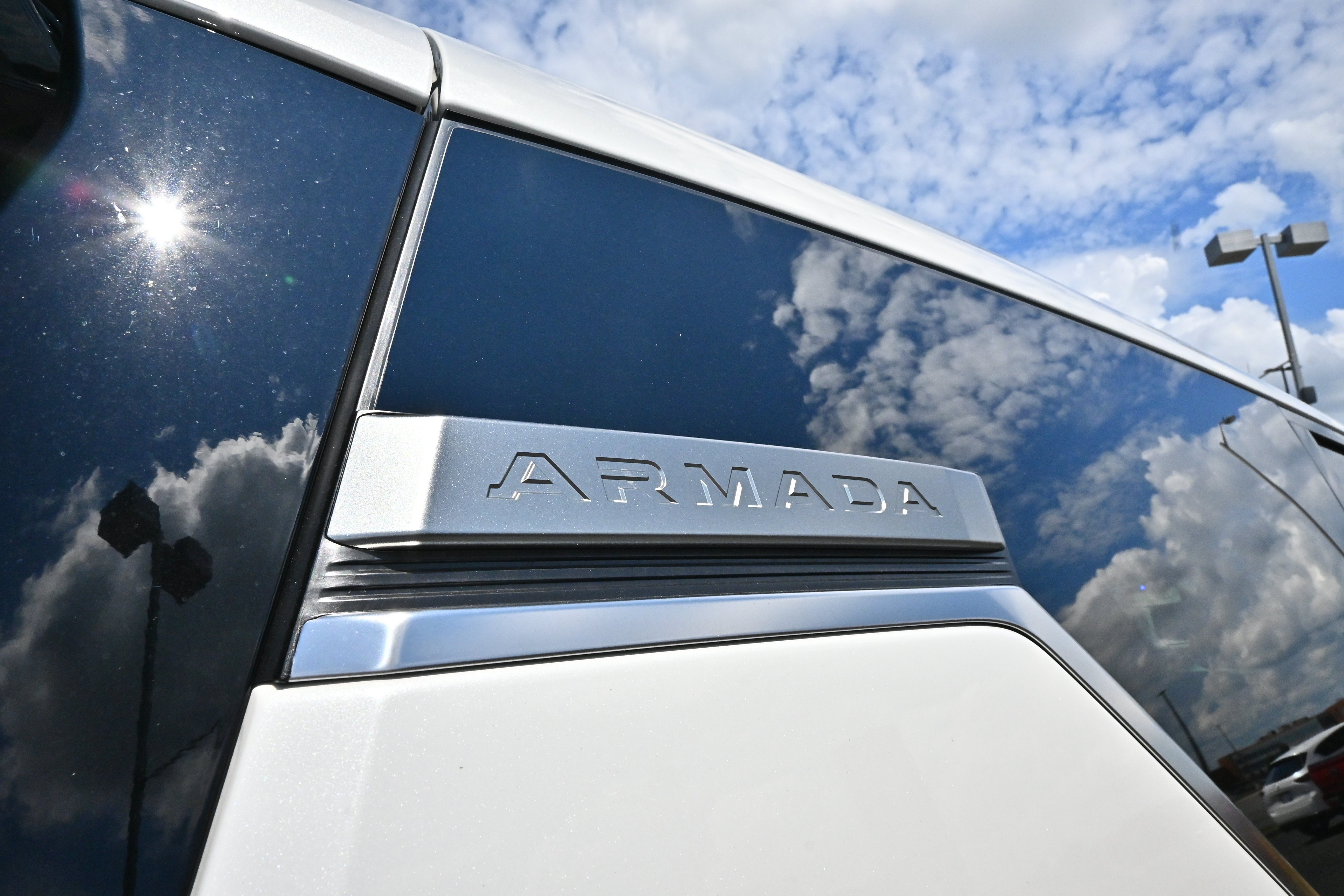 2026 Nissan Armada SV