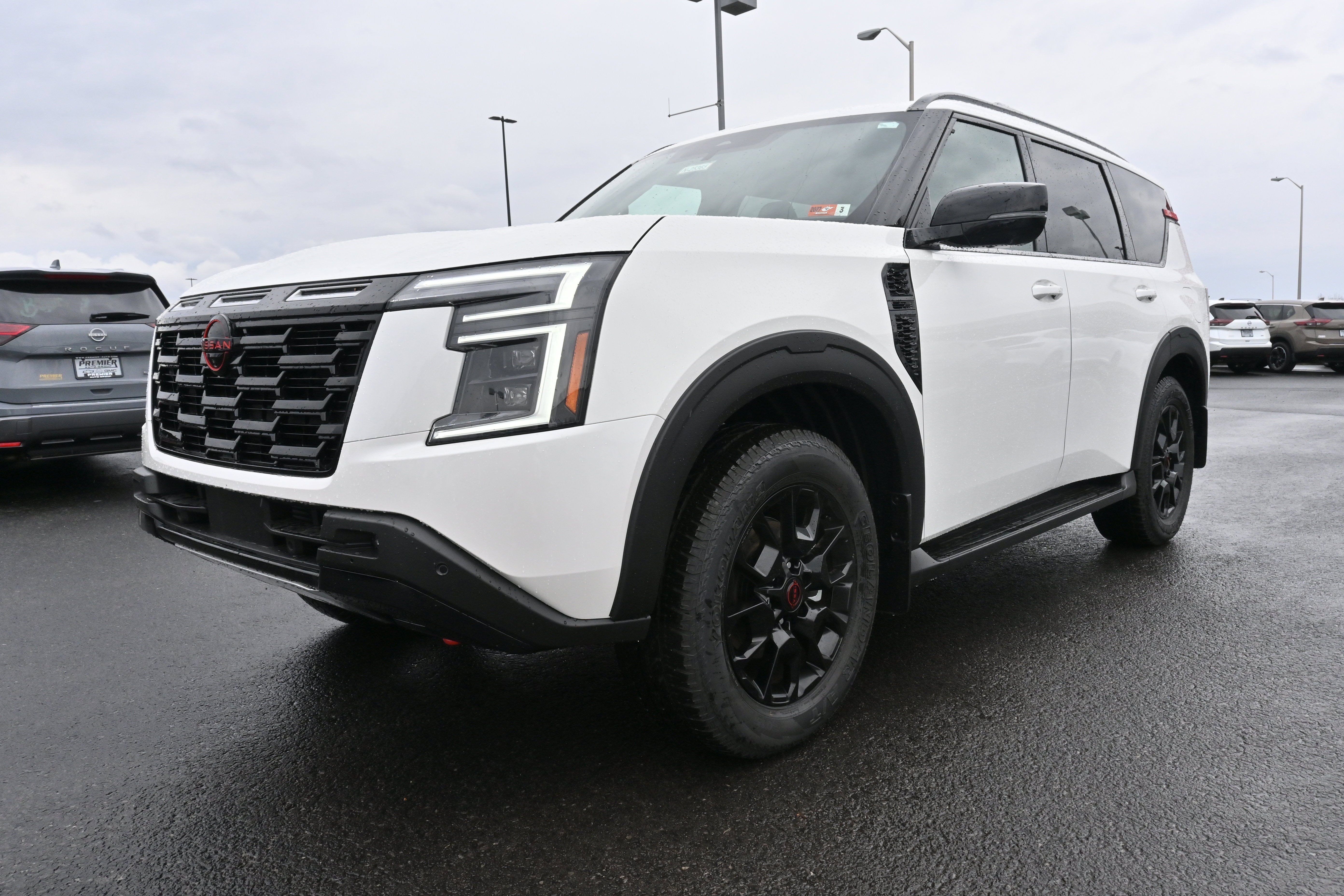 2025 Nissan Armada PRO-4X®