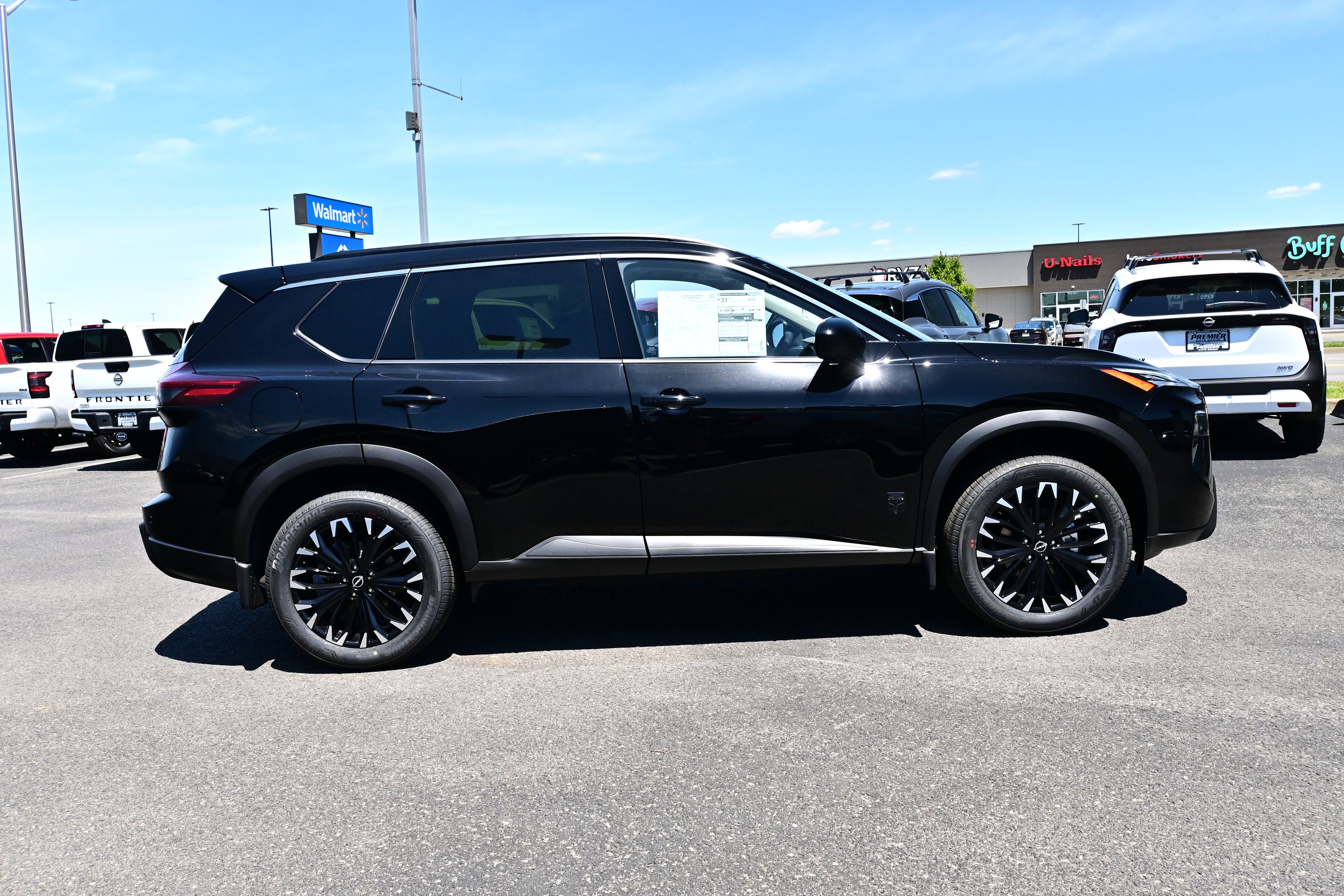 2026 Nissan Rogue Dark Armor™