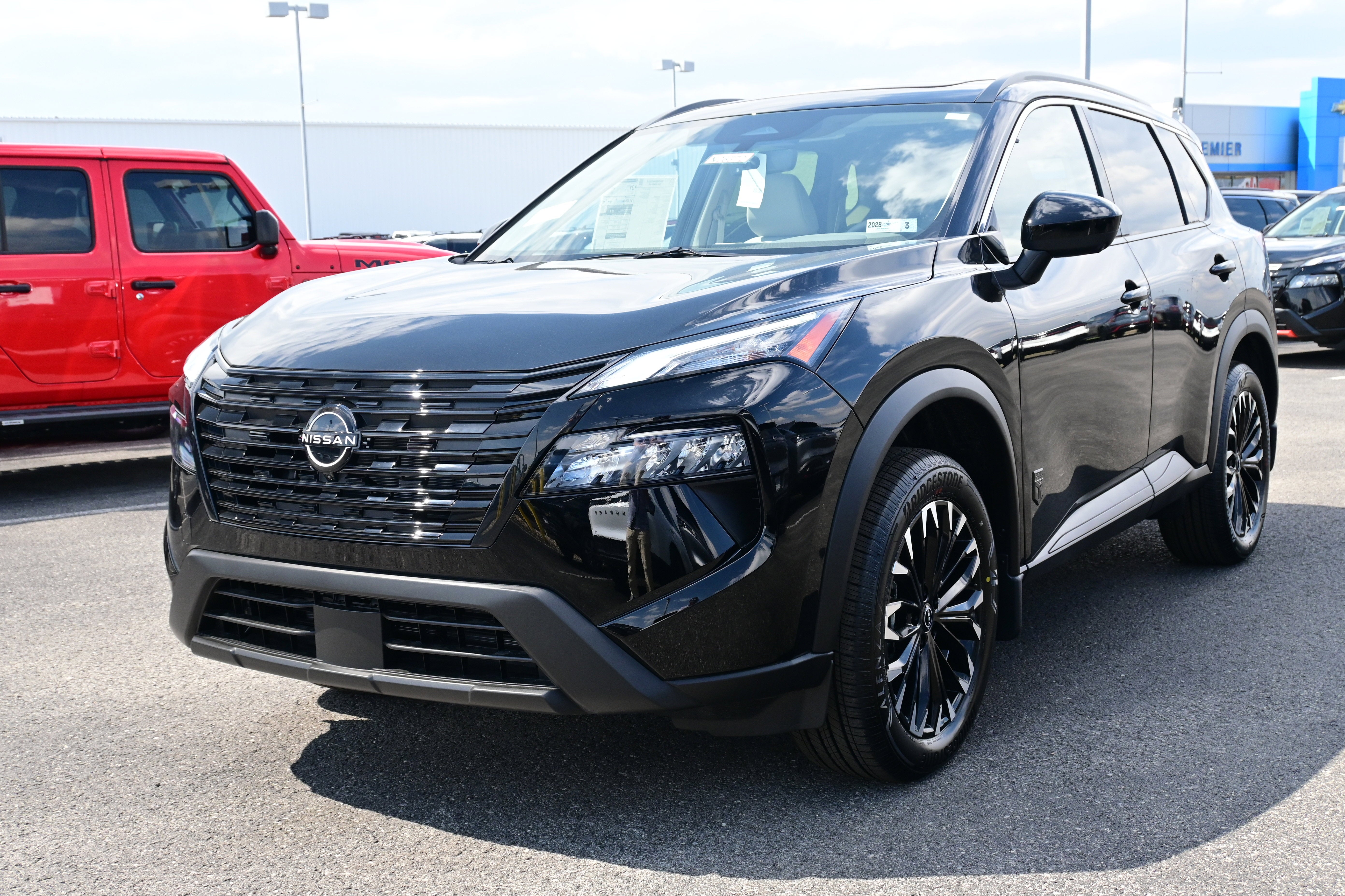 2026 Nissan Rogue Dark Armor™