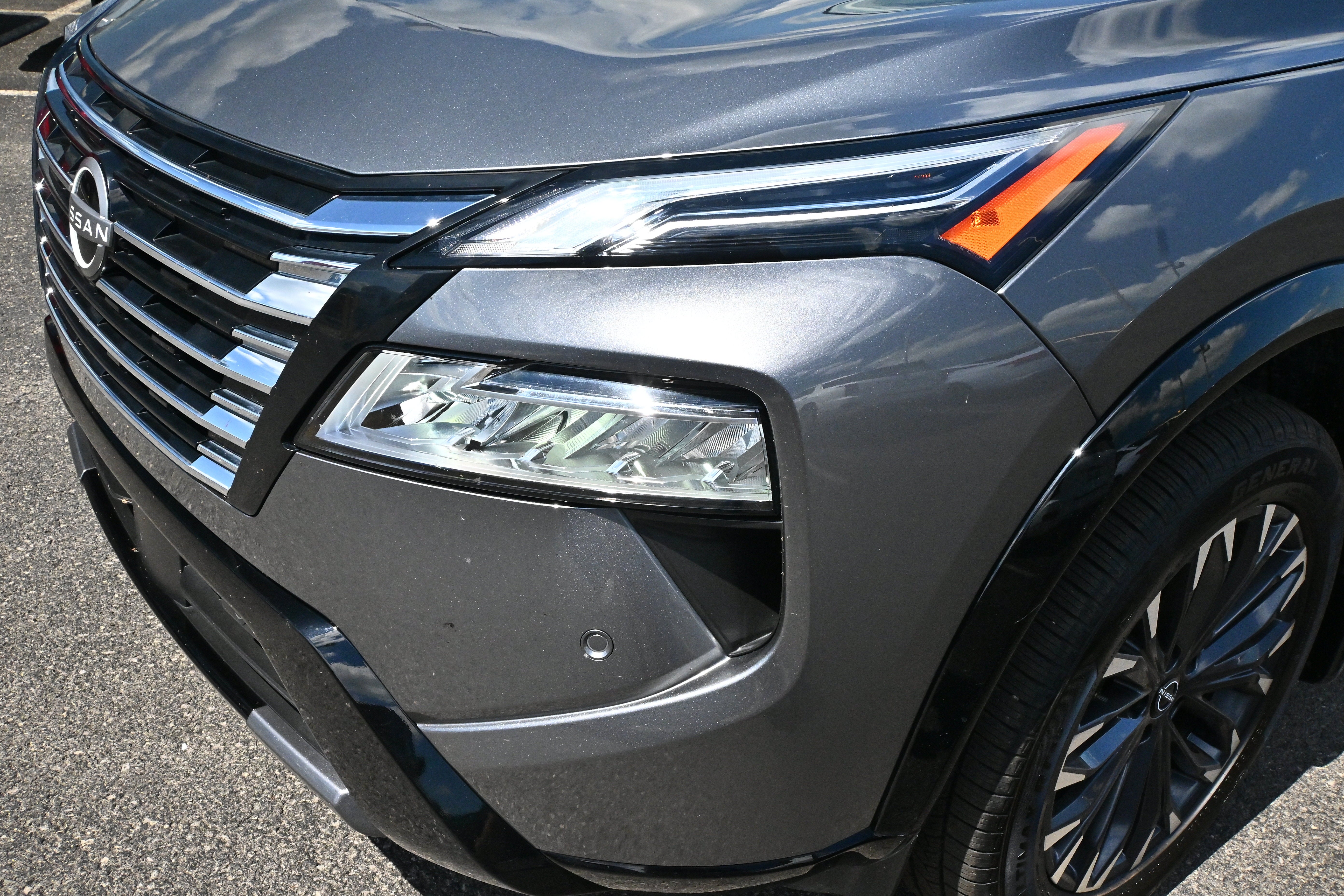 2024 Nissan Rogue Platinum