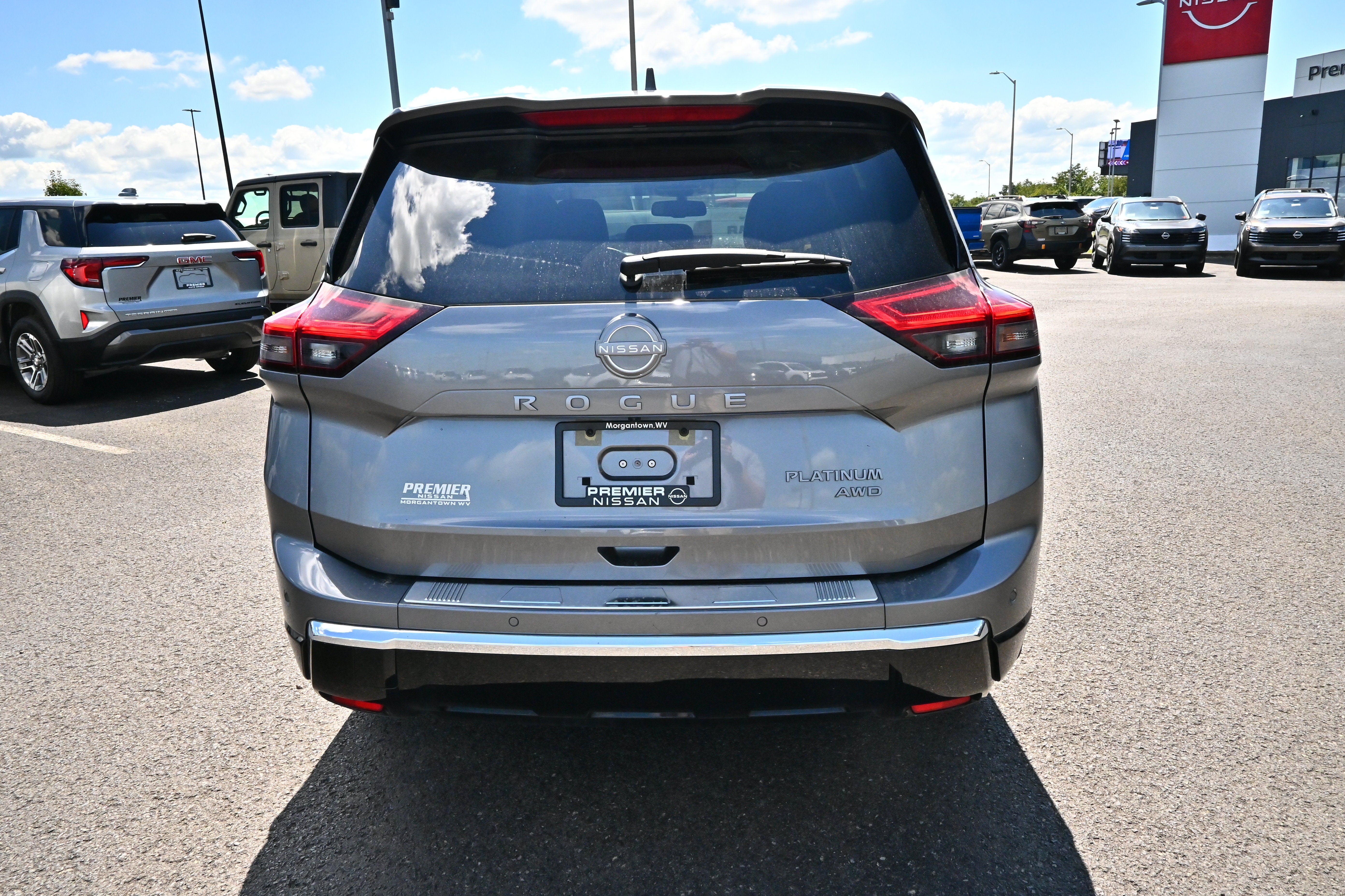 2024 Nissan Rogue Platinum