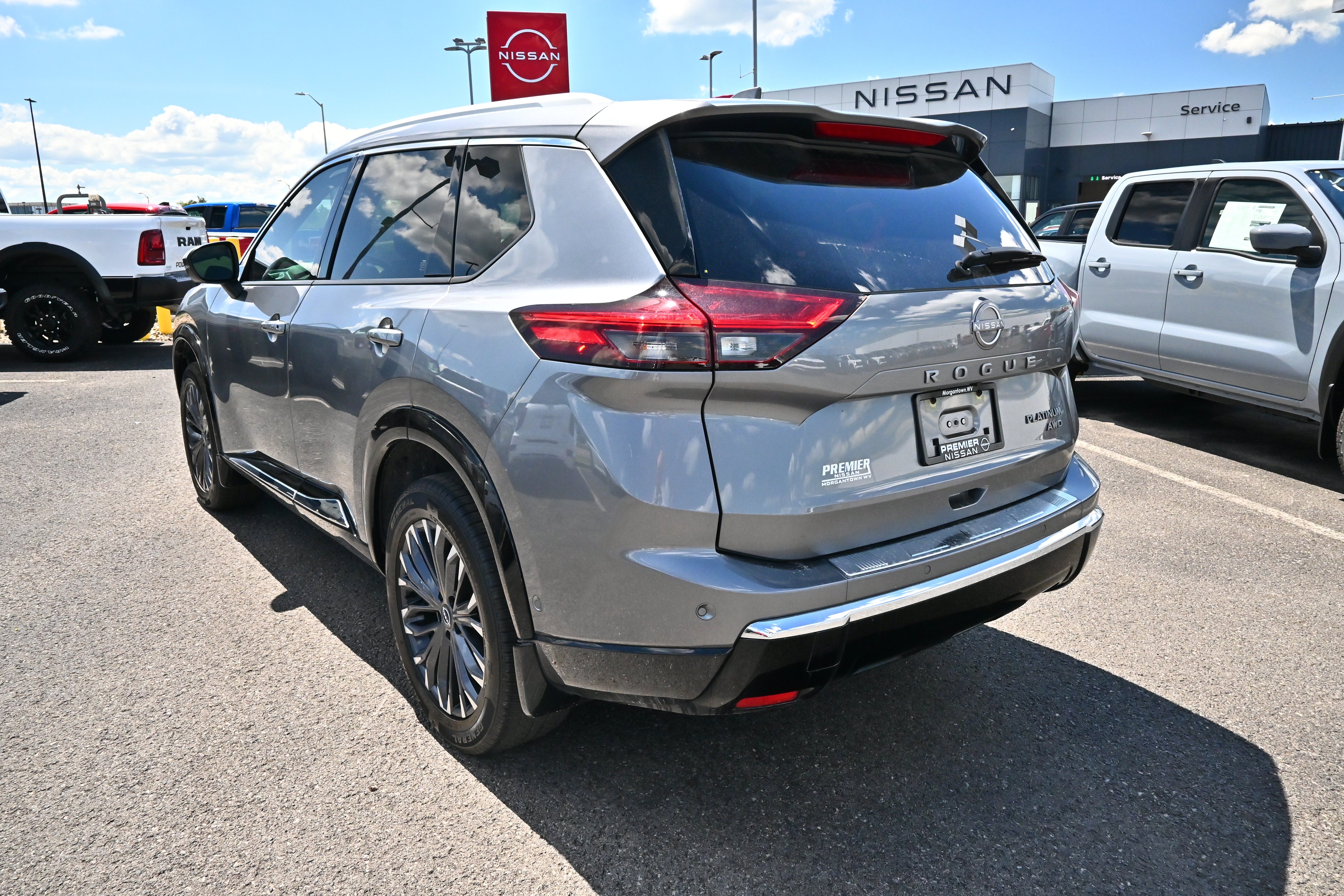 2024 Nissan Rogue Platinum