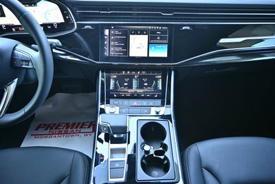 2026 Audi Q7 Premium