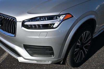 2021 Volvo XC90 Momentum