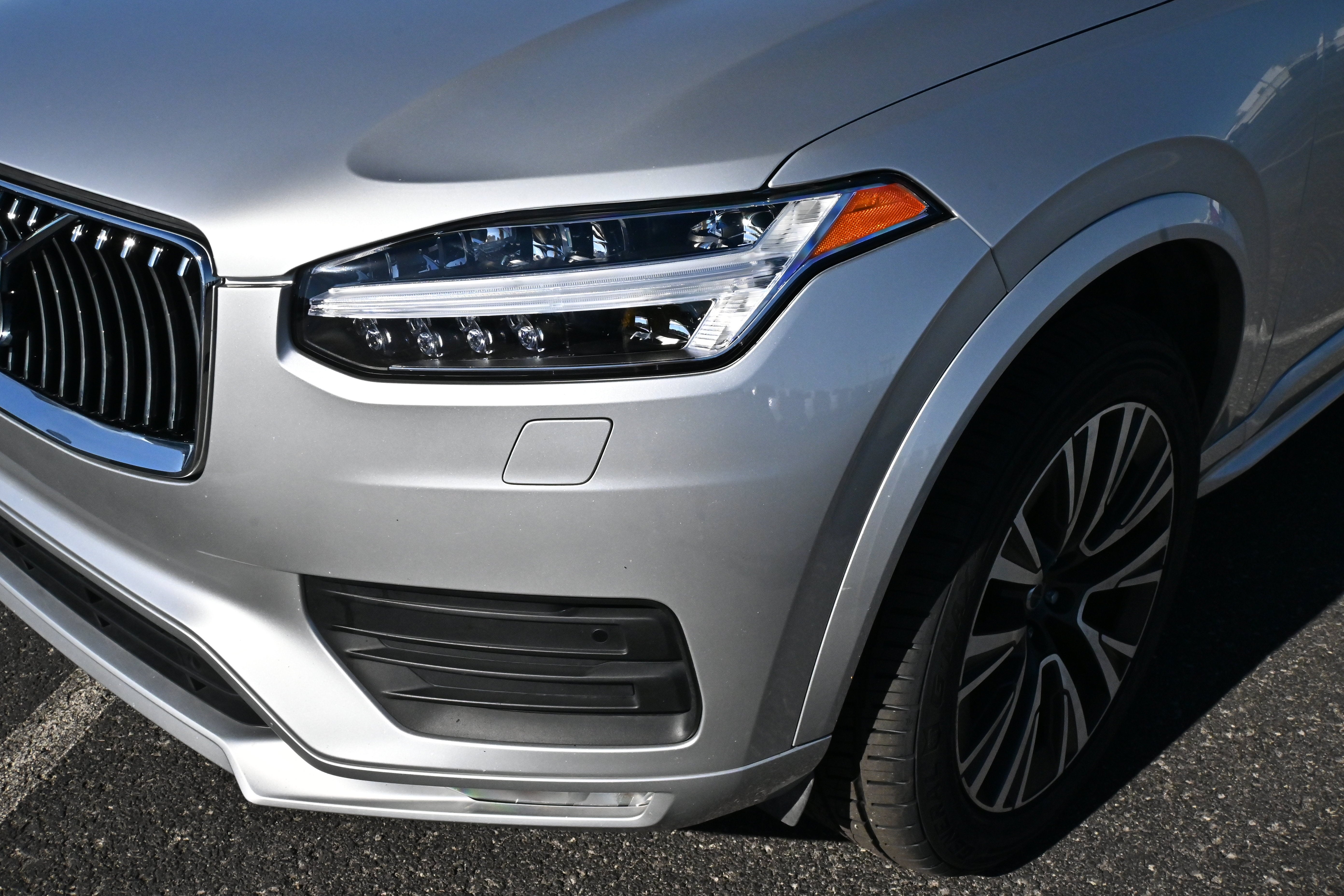 2021 Volvo XC90 Momentum