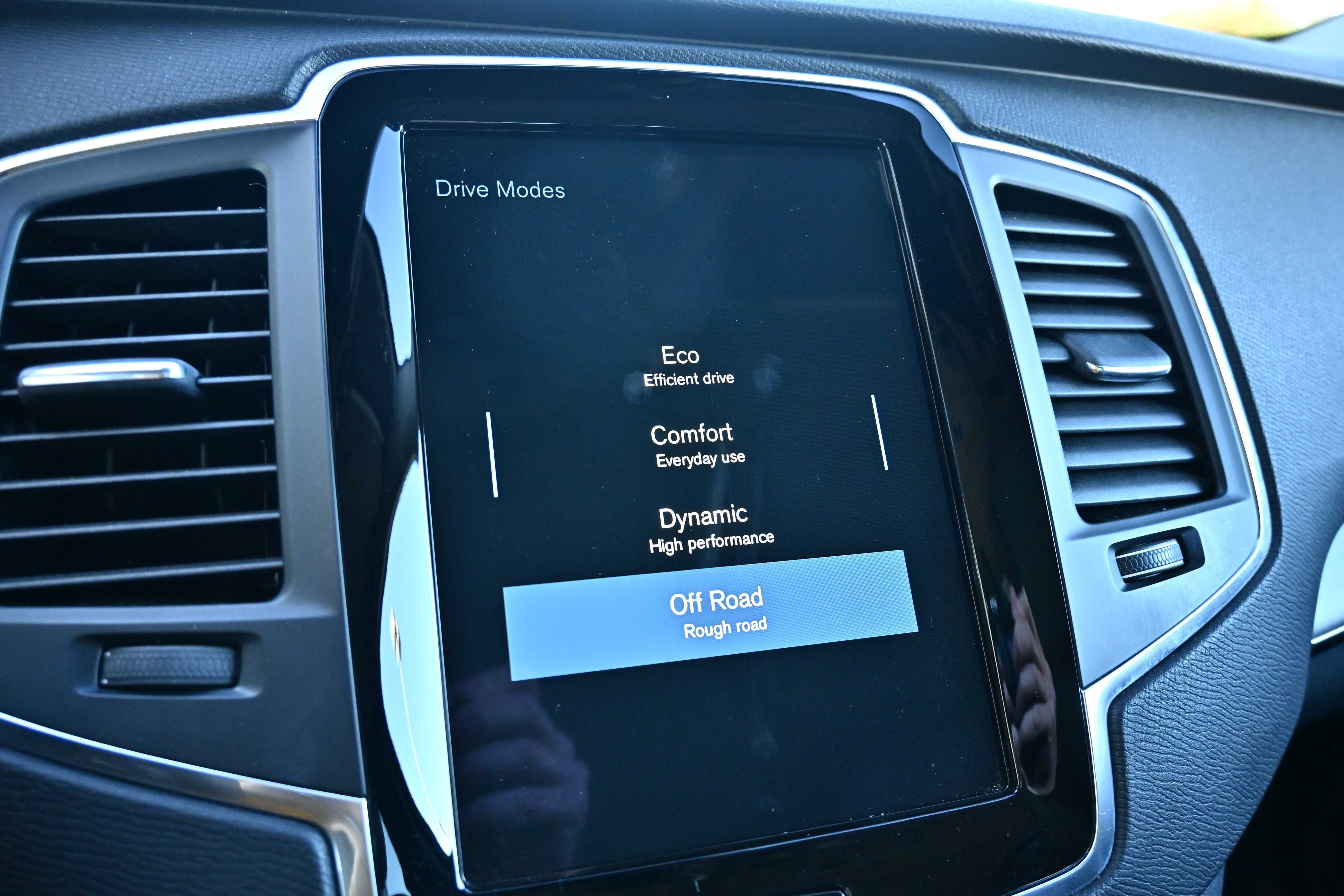 2021 Volvo XC90 Momentum