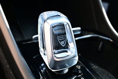 2023 Volvo XC40 Plus Dark Theme